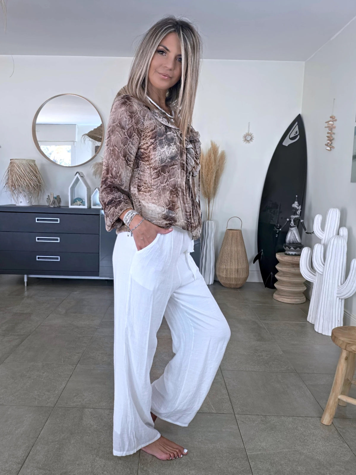 Blouse à imprimé python marron - 𝐌𝐚𝐫𝐢𝐧𝐚𝟒𝟒𝐟𝐚𝐦𝐢𝐥𝐲