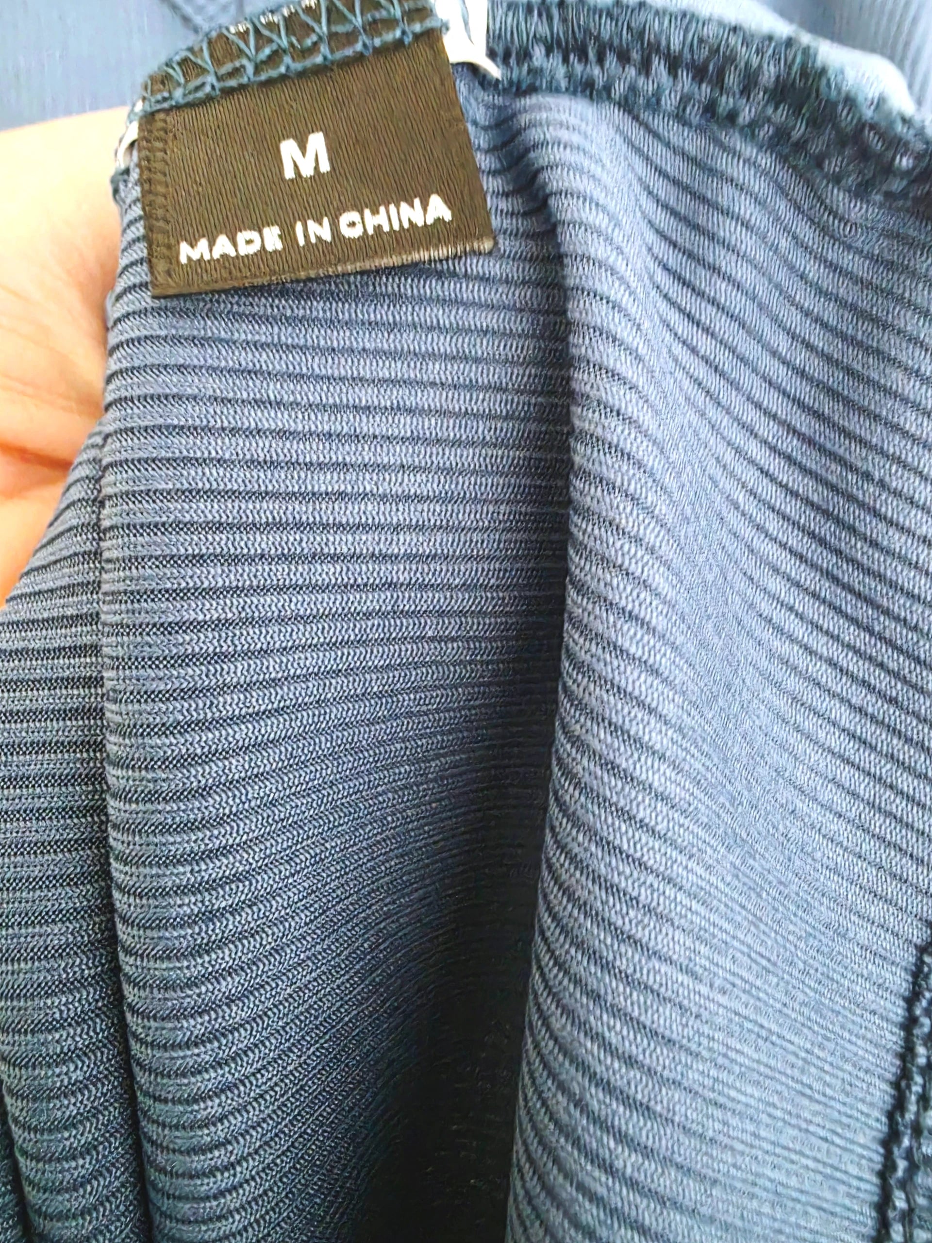 Débardeur bleu jean à maille côtelée extensible