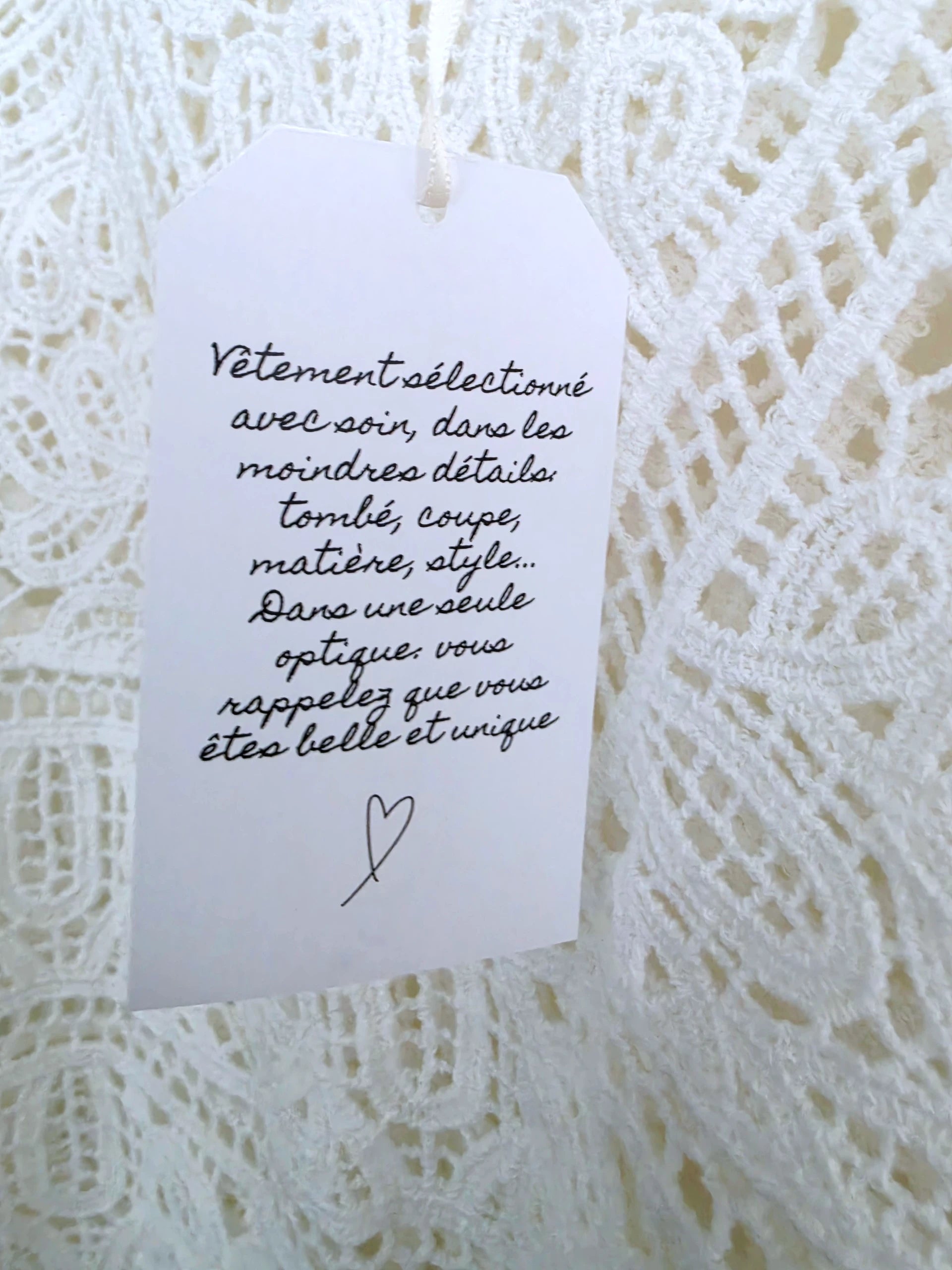 Top blanc en maille crochet