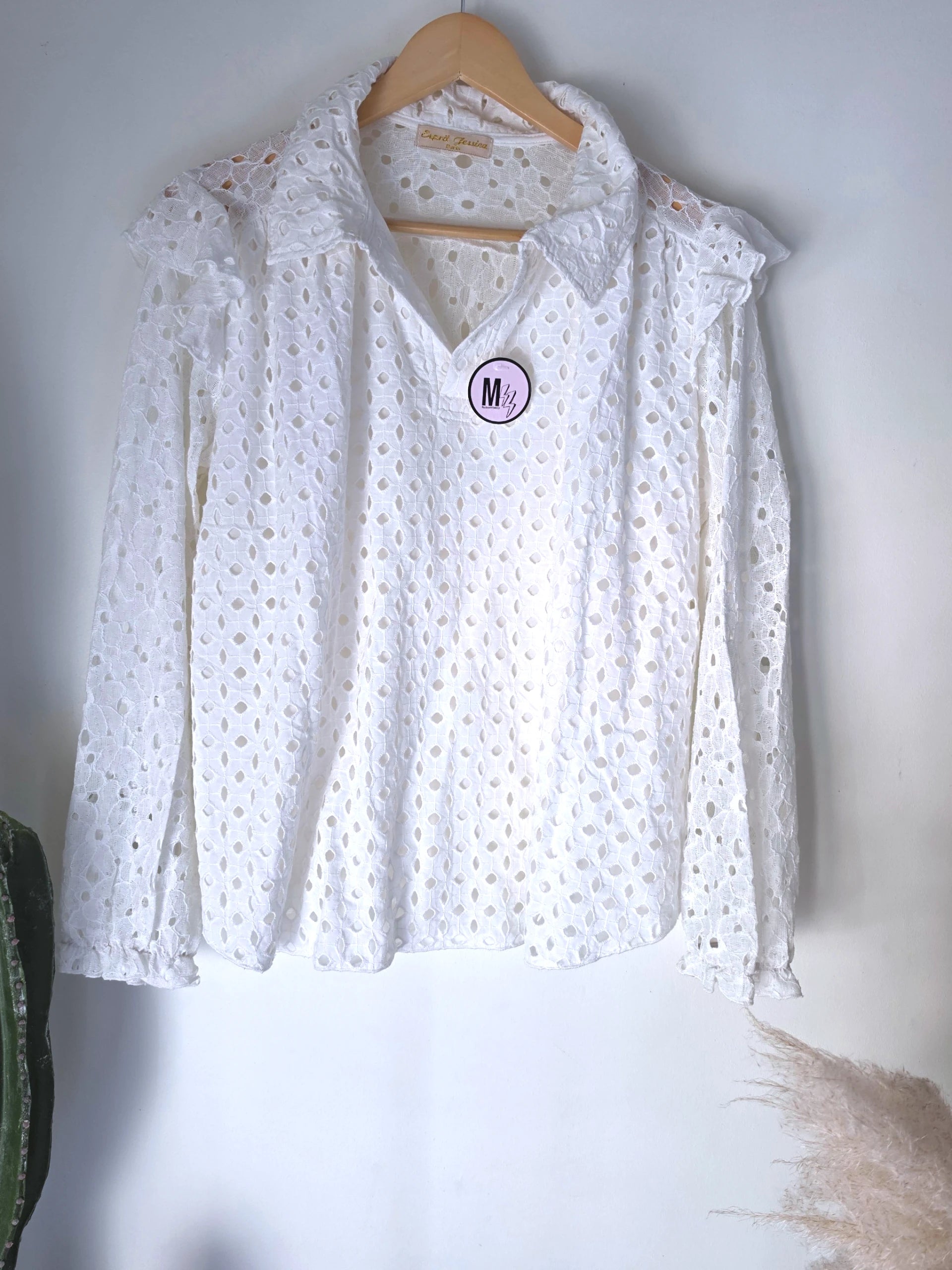 Ensemble blanc chemise + short à broderie anglaise