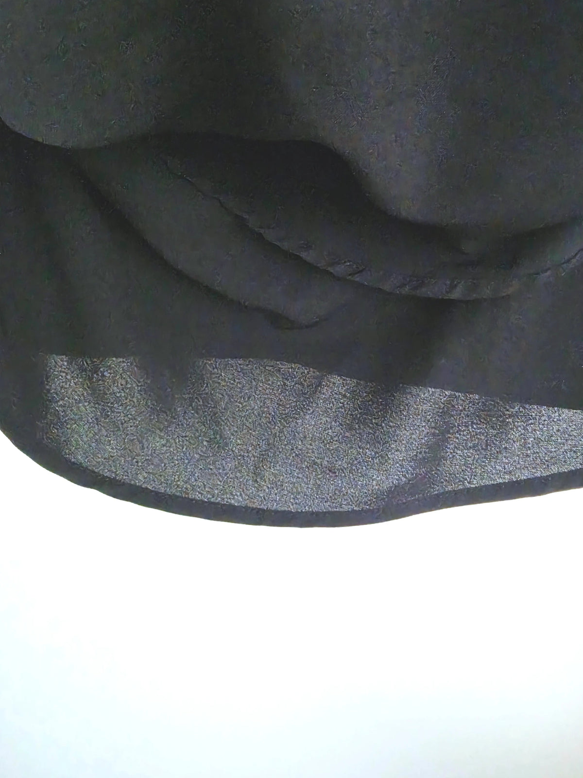 Top noir à effet croisé - 𝐌𝐚𝐫𝐢𝐧𝐚𝟒𝟒𝐟𝐚𝐦𝐢𝐥𝐲