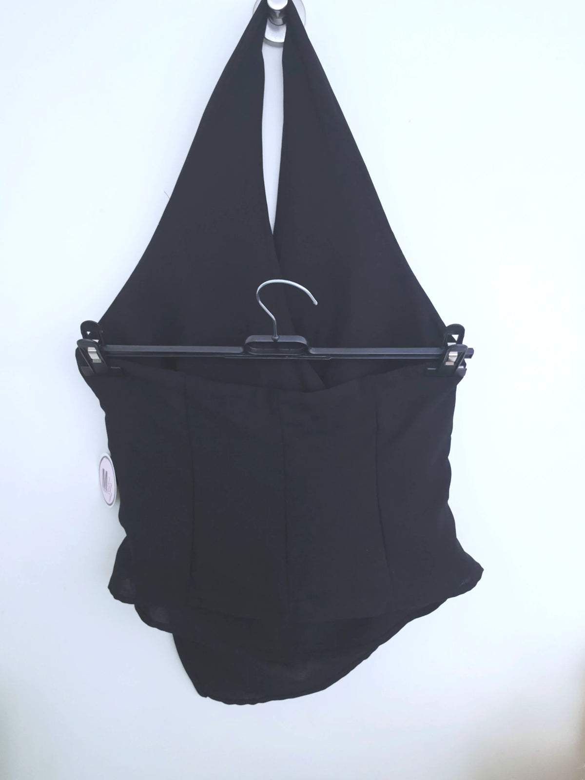 Top noir à effet croisé - 𝐌𝐚𝐫𝐢𝐧𝐚𝟒𝟒𝐟𝐚𝐦𝐢𝐥𝐲