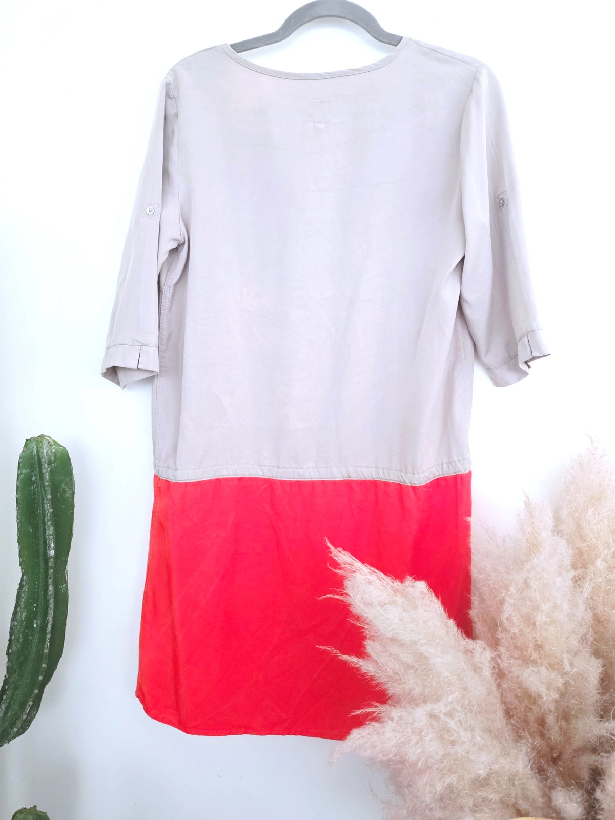 Robe casual-chic bicolore - 𝐌𝐚𝐫𝐢𝐧𝐚𝟒𝟒𝐟𝐚𝐦𝐢𝐥𝐲