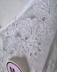 Haut blanc en broderie anglaise