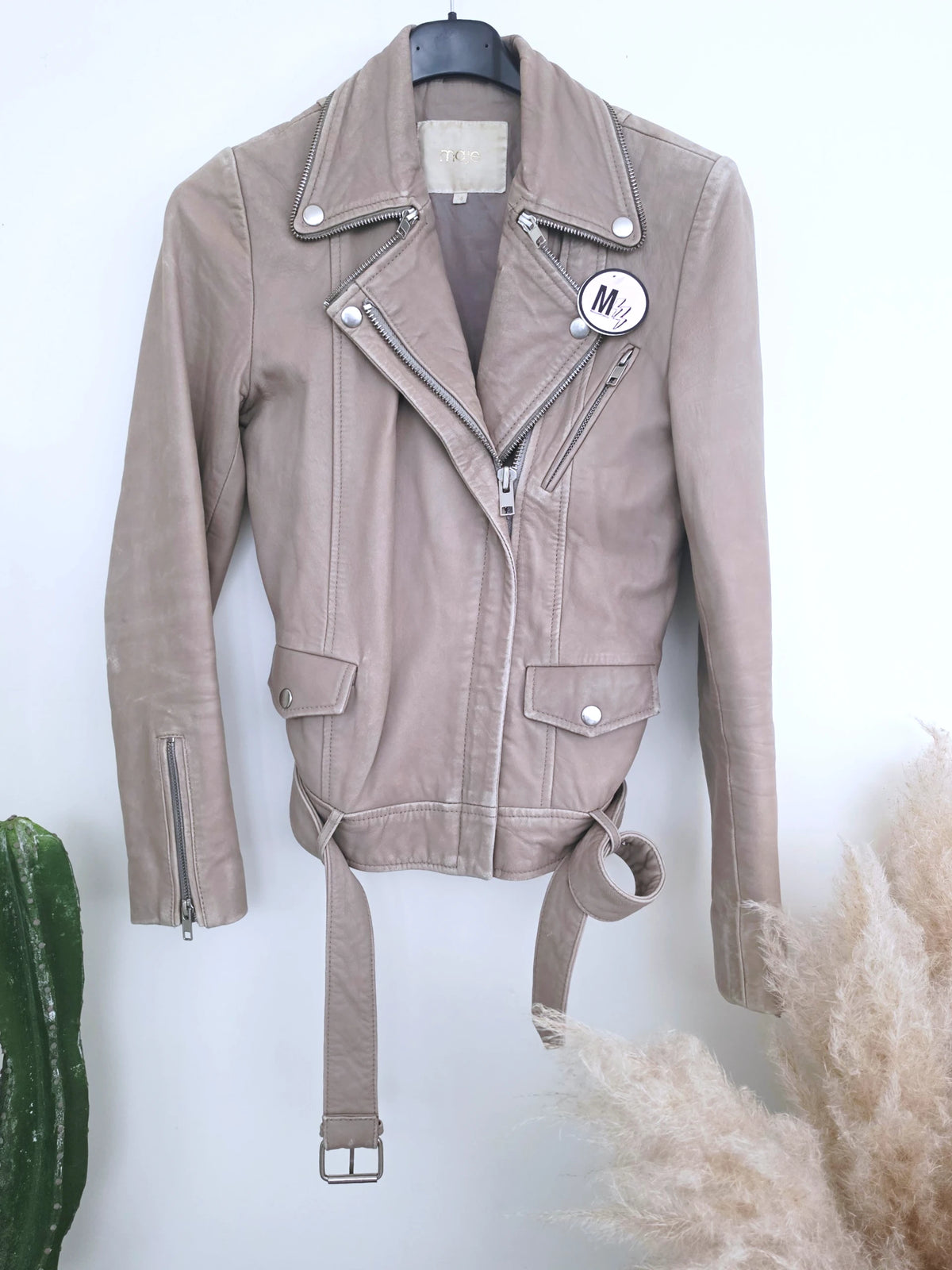 Perfecto beige à effet vieilli patiné