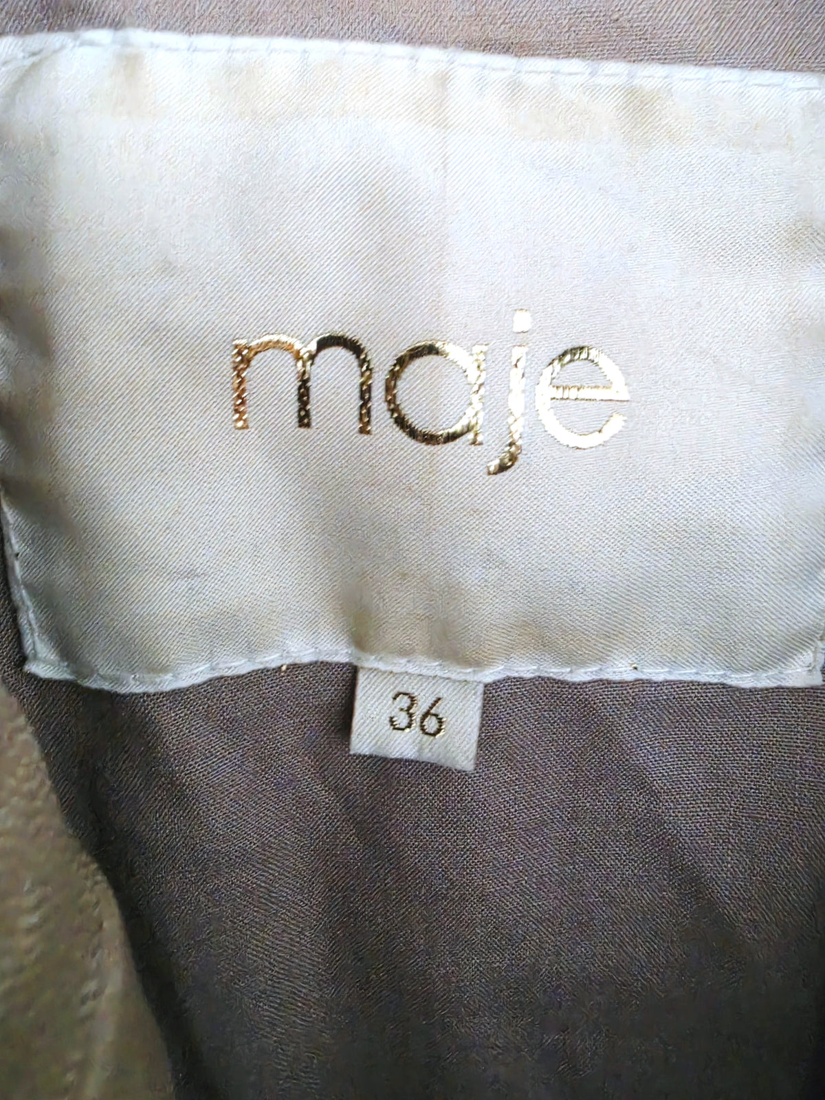 Perfecto beige à effet vieilli patiné
