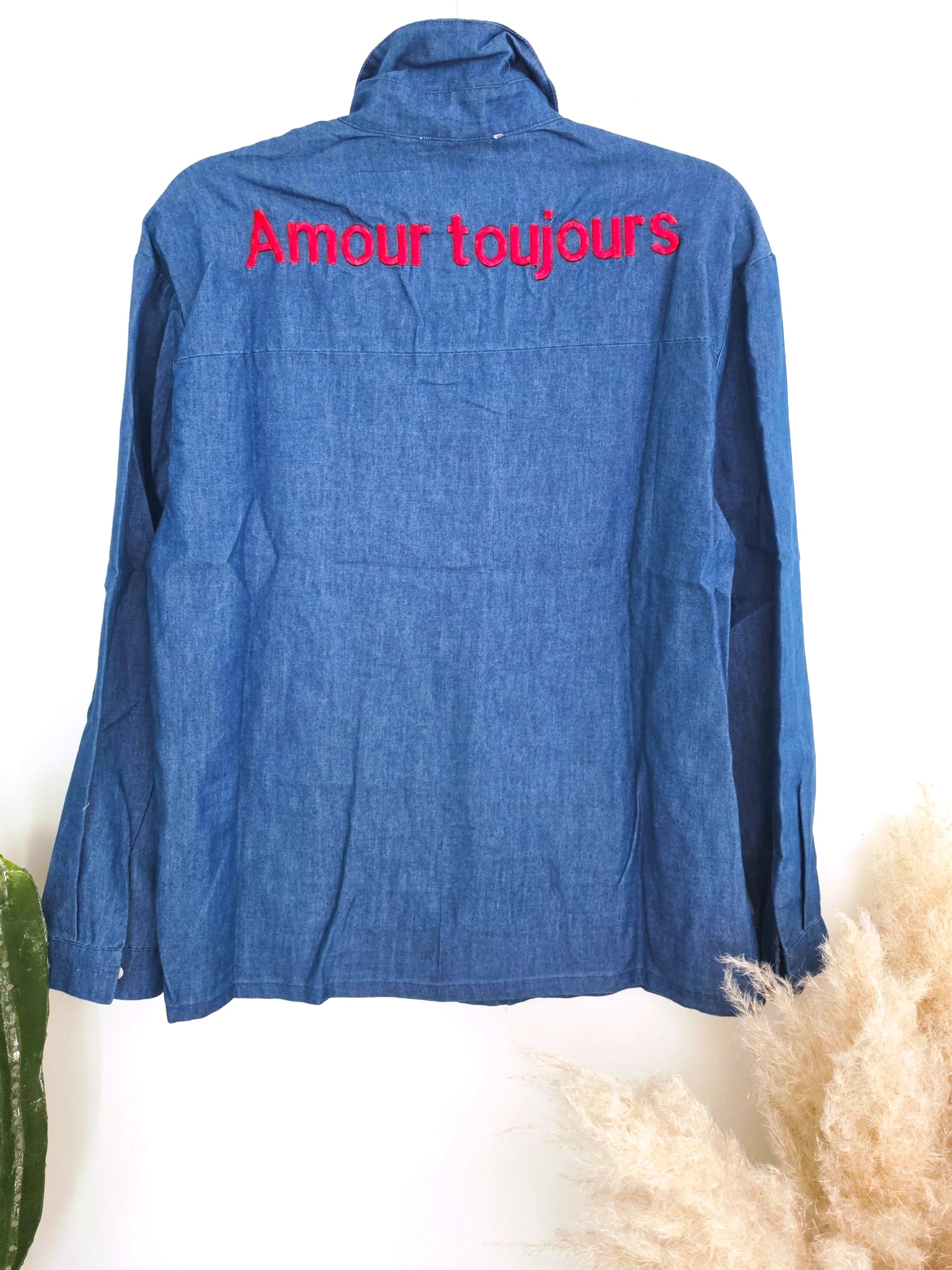 Chemise bleue amour