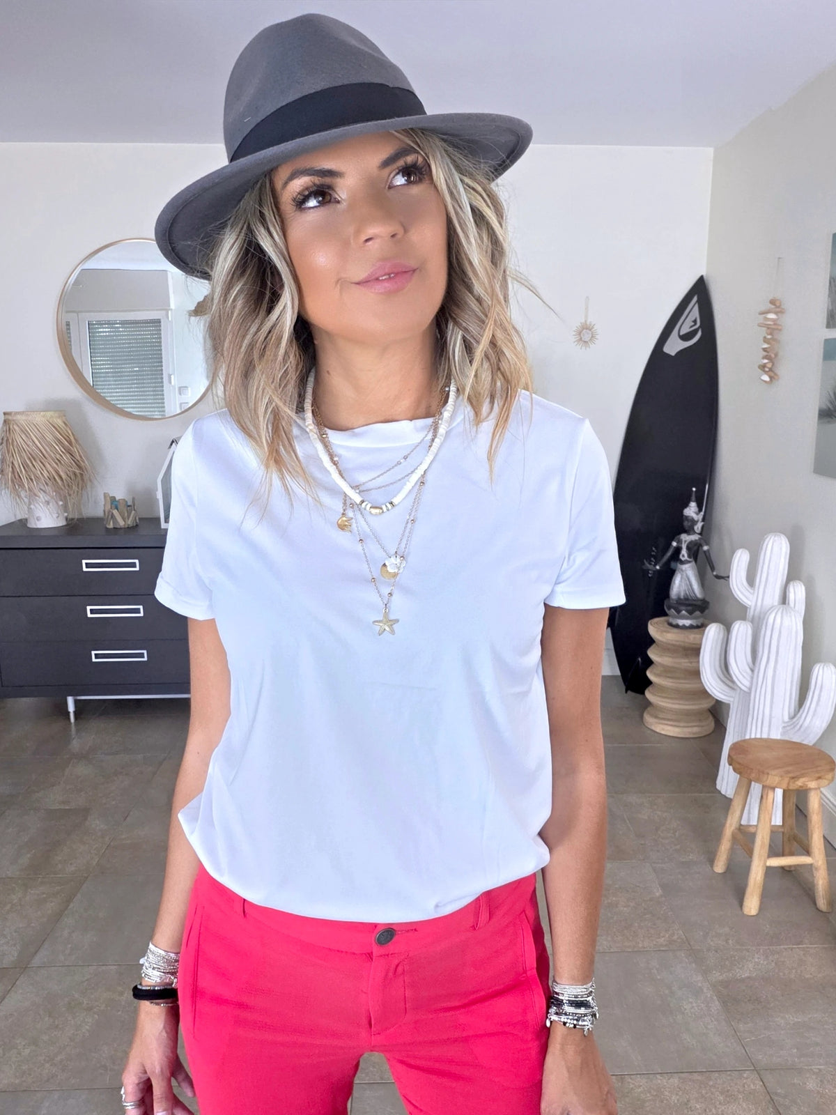 T-shirt blanc dos coeur dentelle - 𝐌𝐚𝐫𝐢𝐧𝐚𝟒𝟒𝐟𝐚𝐦𝐢𝐥𝐲