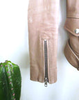 Perfecto beige à effet vieilli patiné