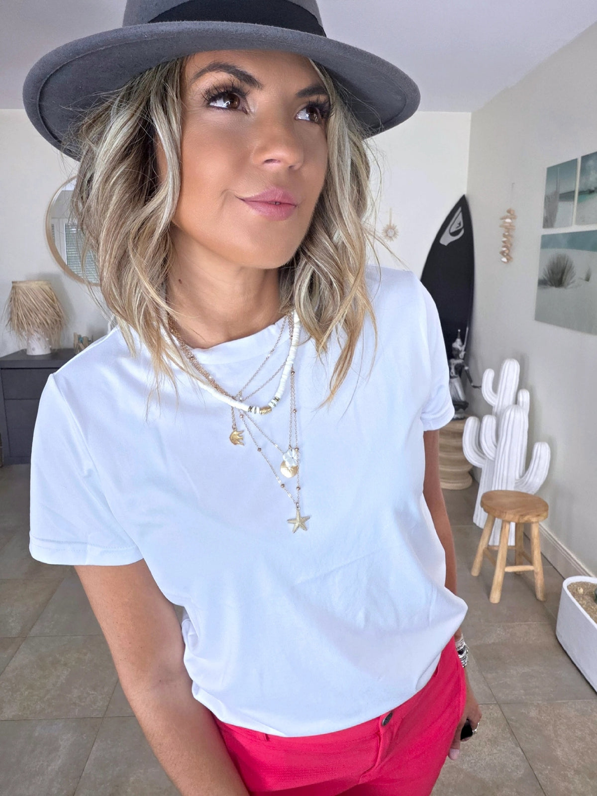 T-shirt blanc dos coeur dentelle - 𝐌𝐚𝐫𝐢𝐧𝐚𝟒𝟒𝐟𝐚𝐦𝐢𝐥𝐲