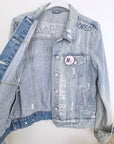 Veste en jean entièrement customisée