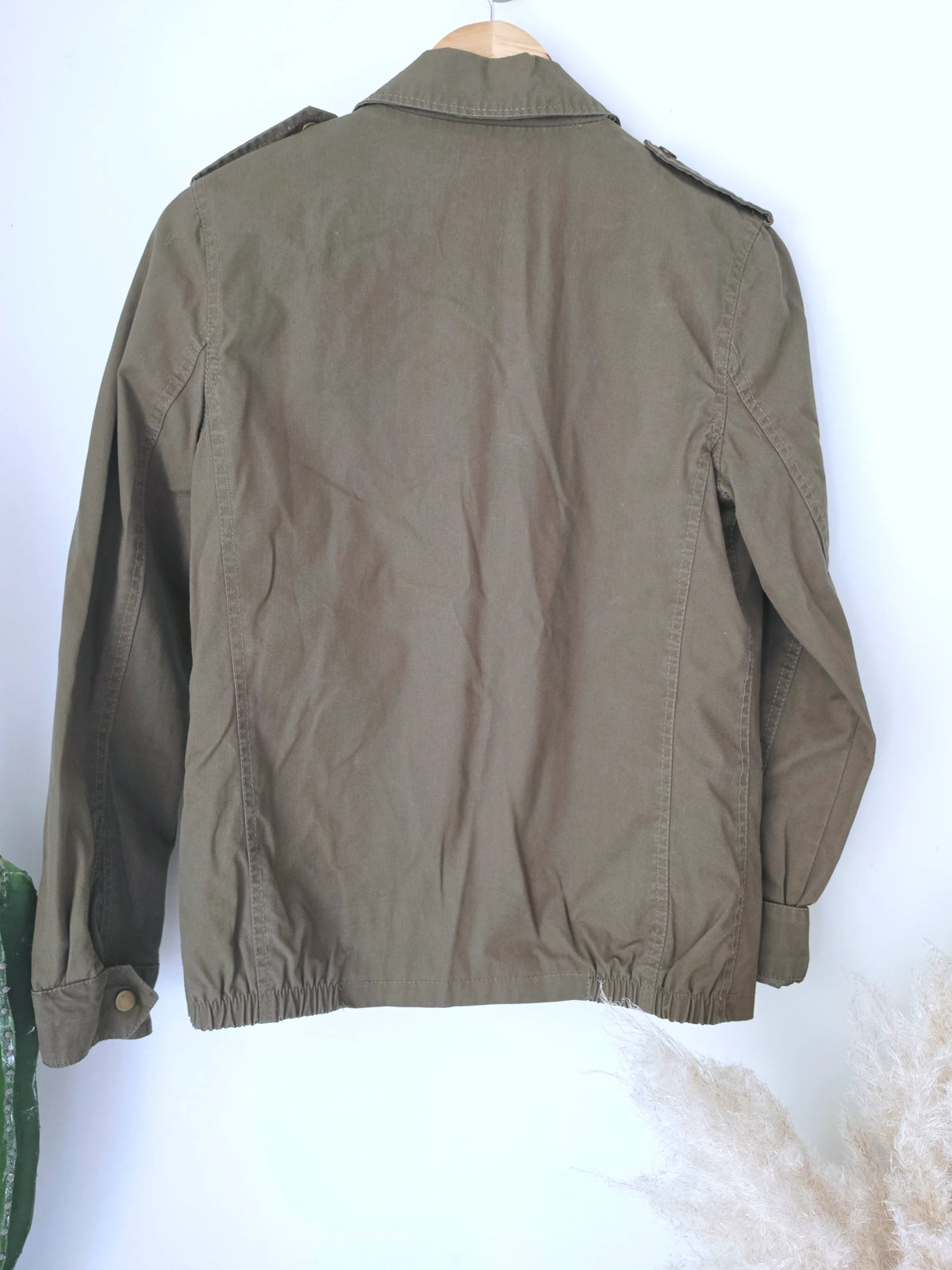Veste militaire kaki - 𝐌𝐚𝐫𝐢𝐧𝐚𝟒𝟒𝐟𝐚𝐦𝐢𝐥𝐲
