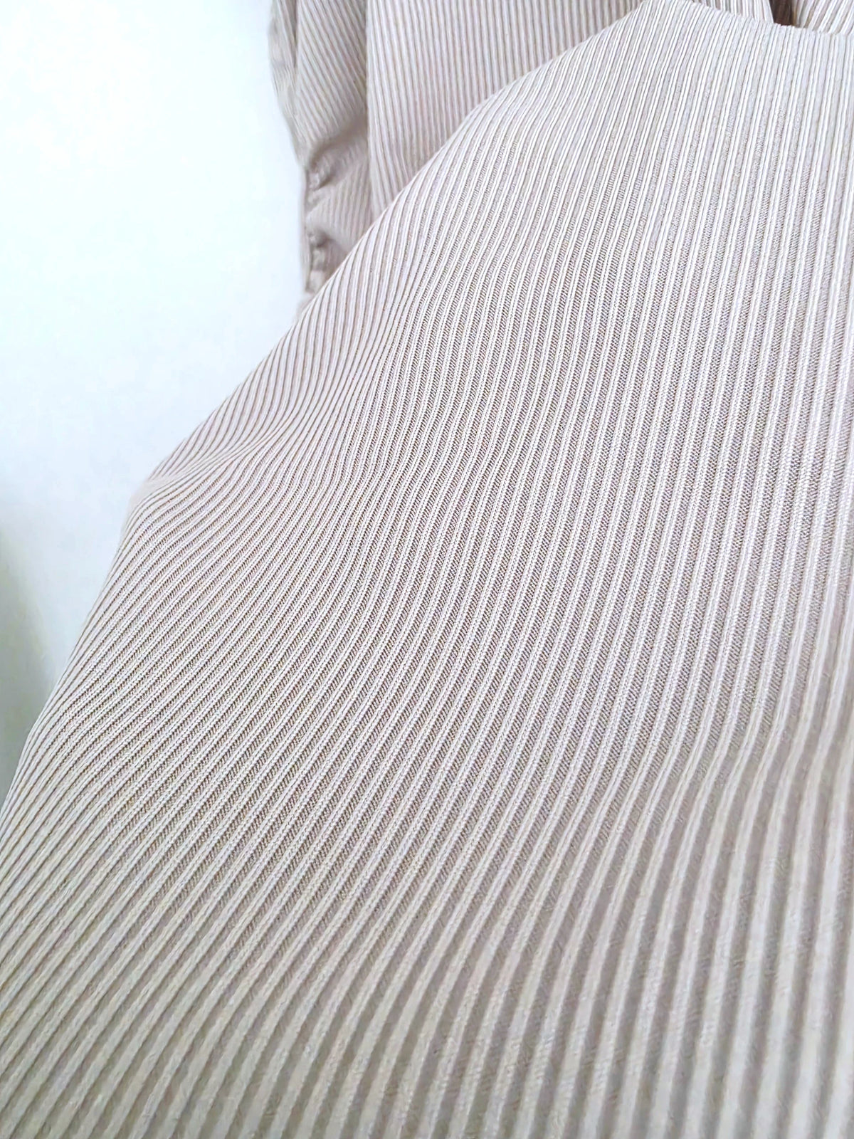 Débardeur beige à maille côtelée extensible avec fronces