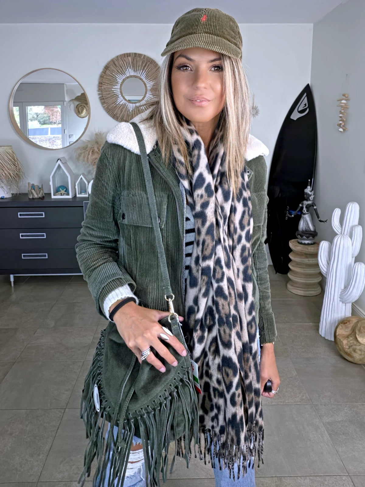 Sac bourse kaki 100% cuir - 𝐌𝐚𝐫𝐢𝐧𝐚𝟒𝟒𝐟𝐚𝐦𝐢𝐥𝐲