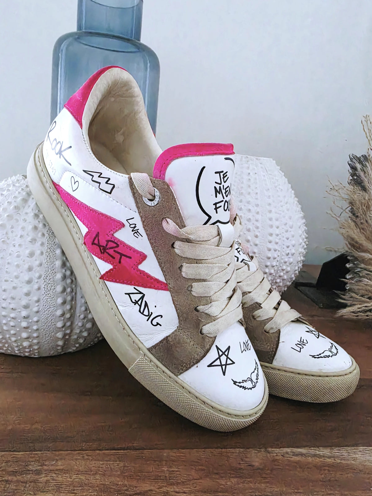 Baskets ZV1747 blanche à tags 100% cuir - 𝐌𝐚𝐫𝐢𝐧𝐚𝟒𝟒𝐟𝐚𝐦𝐢𝐥𝐲