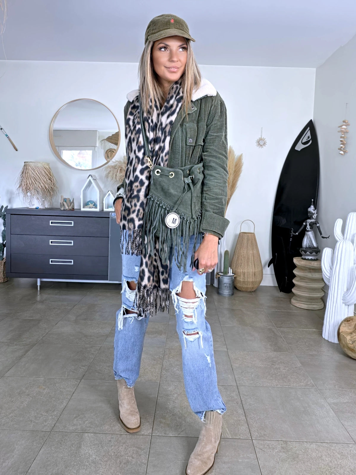 Sac bourse kaki 100% cuir - 𝐌𝐚𝐫𝐢𝐧𝐚𝟒𝟒𝐟𝐚𝐦𝐢𝐥𝐲