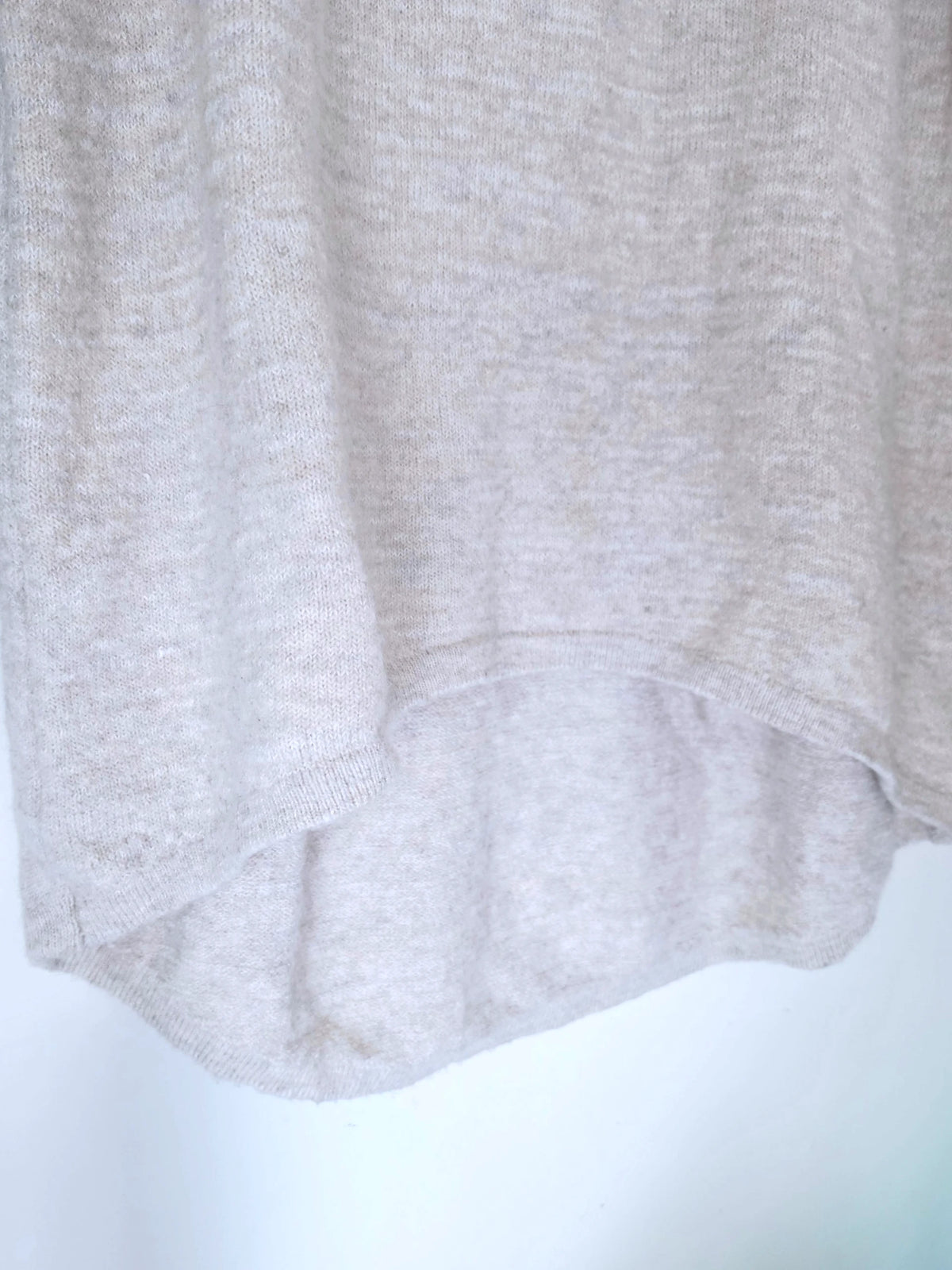 Robe écrue chinée à maille douce - 𝐌𝐚𝐫𝐢𝐧𝐚𝟒𝟒𝐟𝐚𝐦𝐢𝐥𝐲