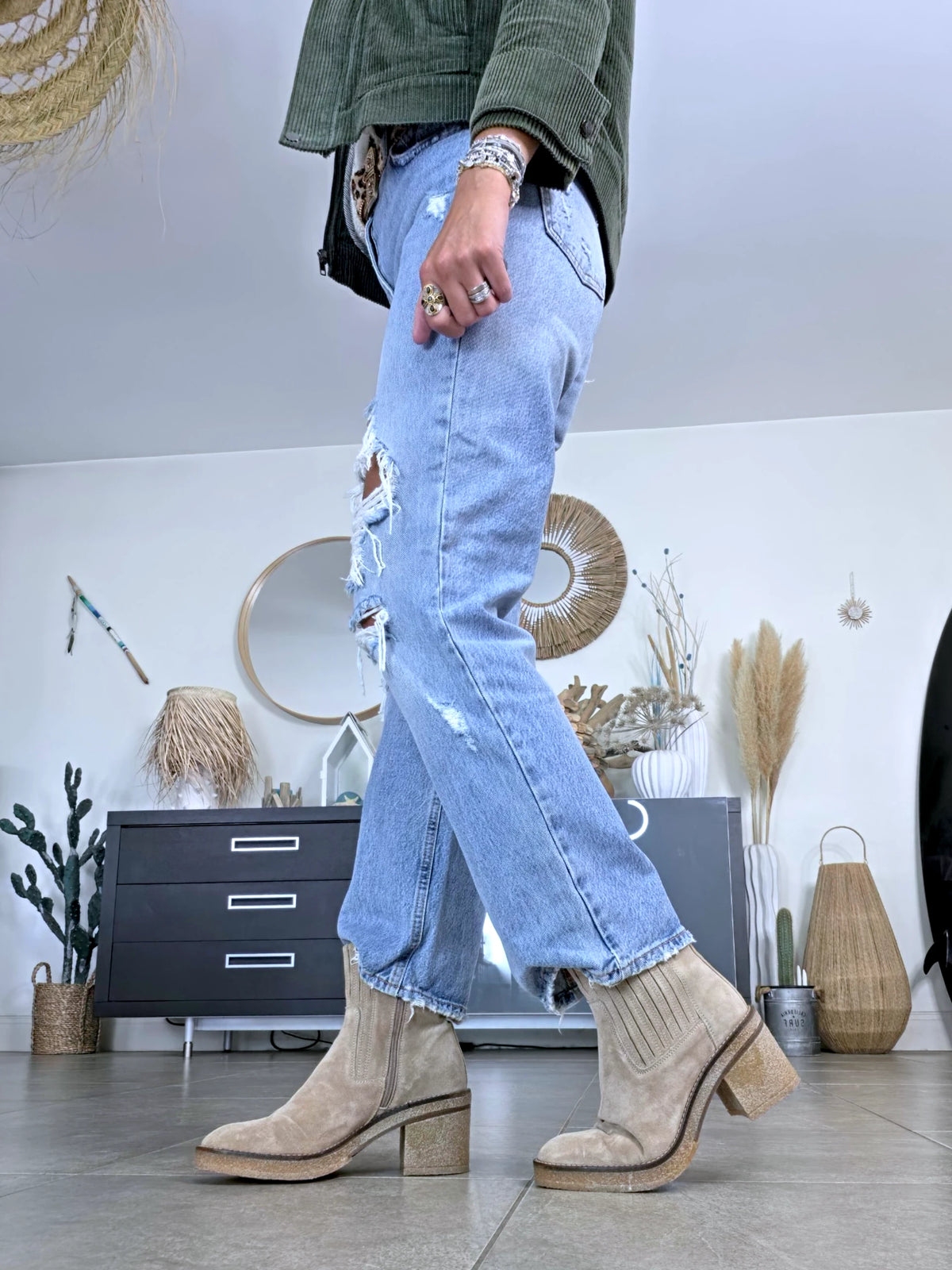Bottines Janis beiges 100% cuir - 𝐌𝐚𝐫𝐢𝐧𝐚𝟒𝟒𝐟𝐚𝐦𝐢𝐥𝐲