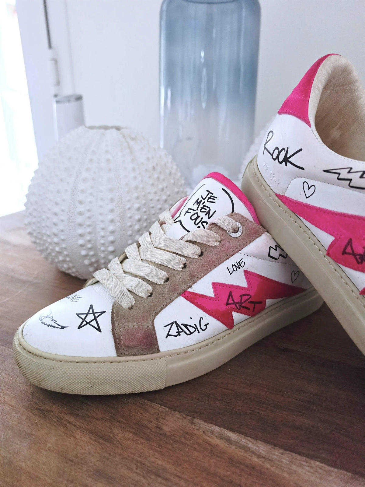 Baskets ZV1747 blanche à tags 100% cuir - 𝐌𝐚𝐫𝐢𝐧𝐚𝟒𝟒𝐟𝐚𝐦𝐢𝐥𝐲