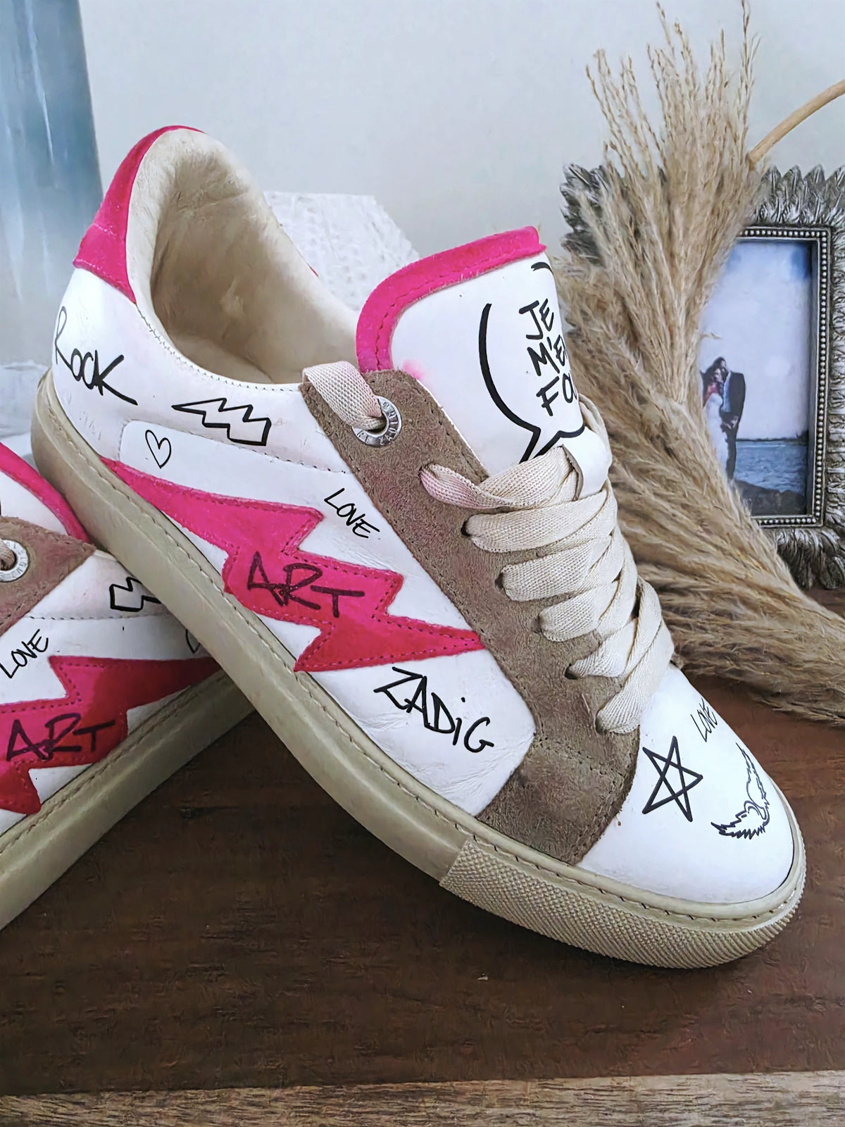Baskets ZV1747 blanche à tags 100% cuir - 𝐌𝐚𝐫𝐢𝐧𝐚𝟒𝟒𝐟𝐚𝐦𝐢𝐥𝐲