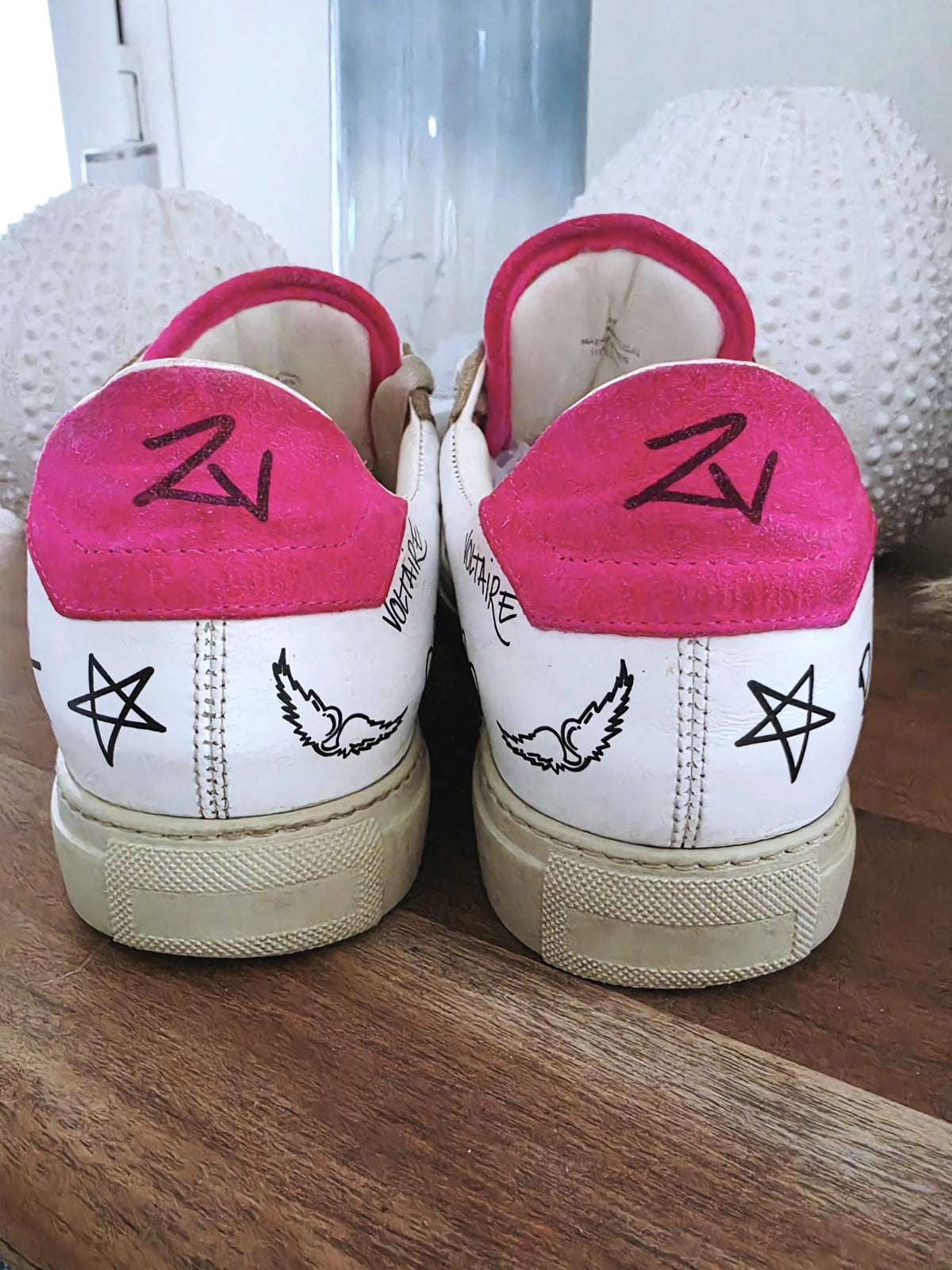 Baskets ZV1747 blanche à tags 100% cuir - 𝐌𝐚𝐫𝐢𝐧𝐚𝟒𝟒𝐟𝐚𝐦𝐢𝐥𝐲
