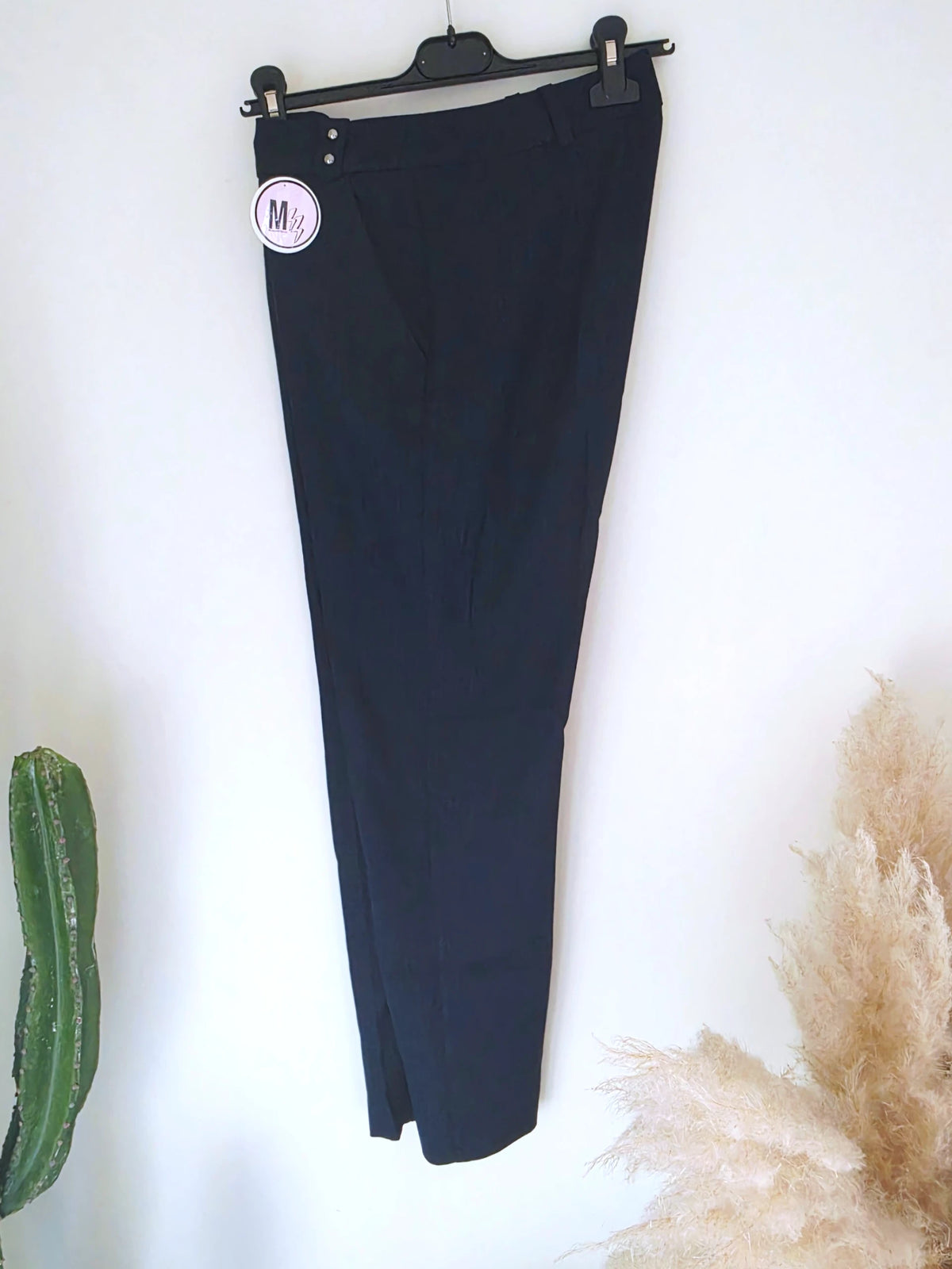 Pantalon chic et confort bleu marine à fines rayures - 𝐌𝐚𝐫𝐢𝐧𝐚𝟒𝟒𝐟𝐚𝐦𝐢𝐥𝐲