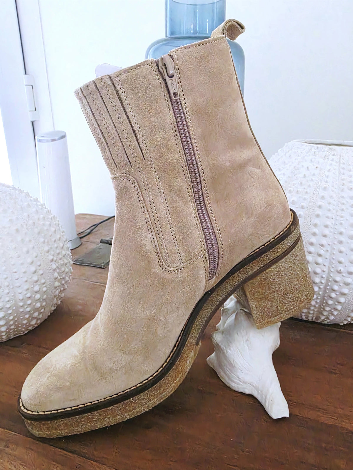 Bottines Janis beiges 100% cuir - 𝐌𝐚𝐫𝐢𝐧𝐚𝟒𝟒𝐟𝐚𝐦𝐢𝐥𝐲