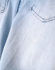 Chemise en denim bleu délavé