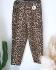Pantalon à imprimé léopard