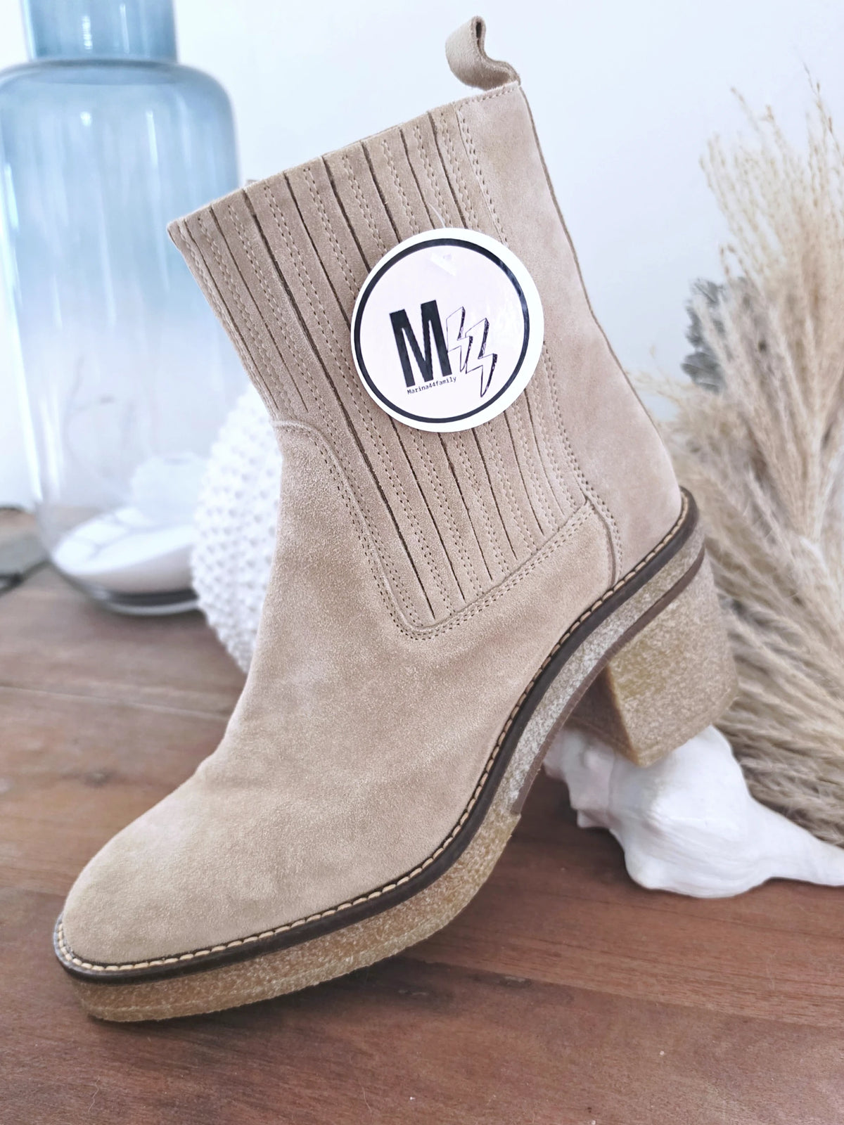 Bottines Janis beiges 100% cuir - 𝐌𝐚𝐫𝐢𝐧𝐚𝟒𝟒𝐟𝐚𝐦𝐢𝐥𝐲