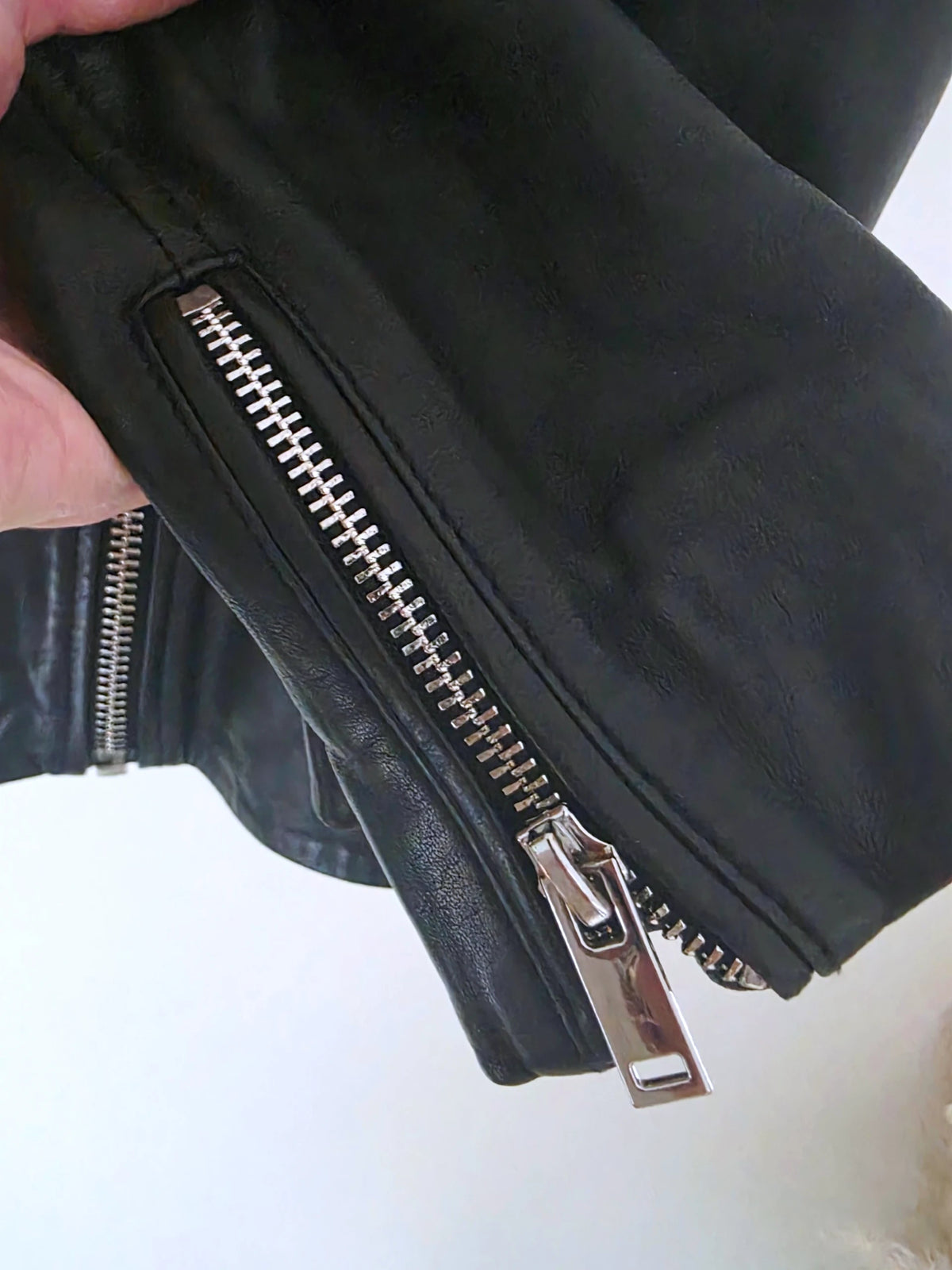 Perfecto 100% cuir noir 2&amp;1 - 𝐌𝐚𝐫𝐢𝐧𝐚𝟒𝟒𝐟𝐚𝐦𝐢𝐥𝐲