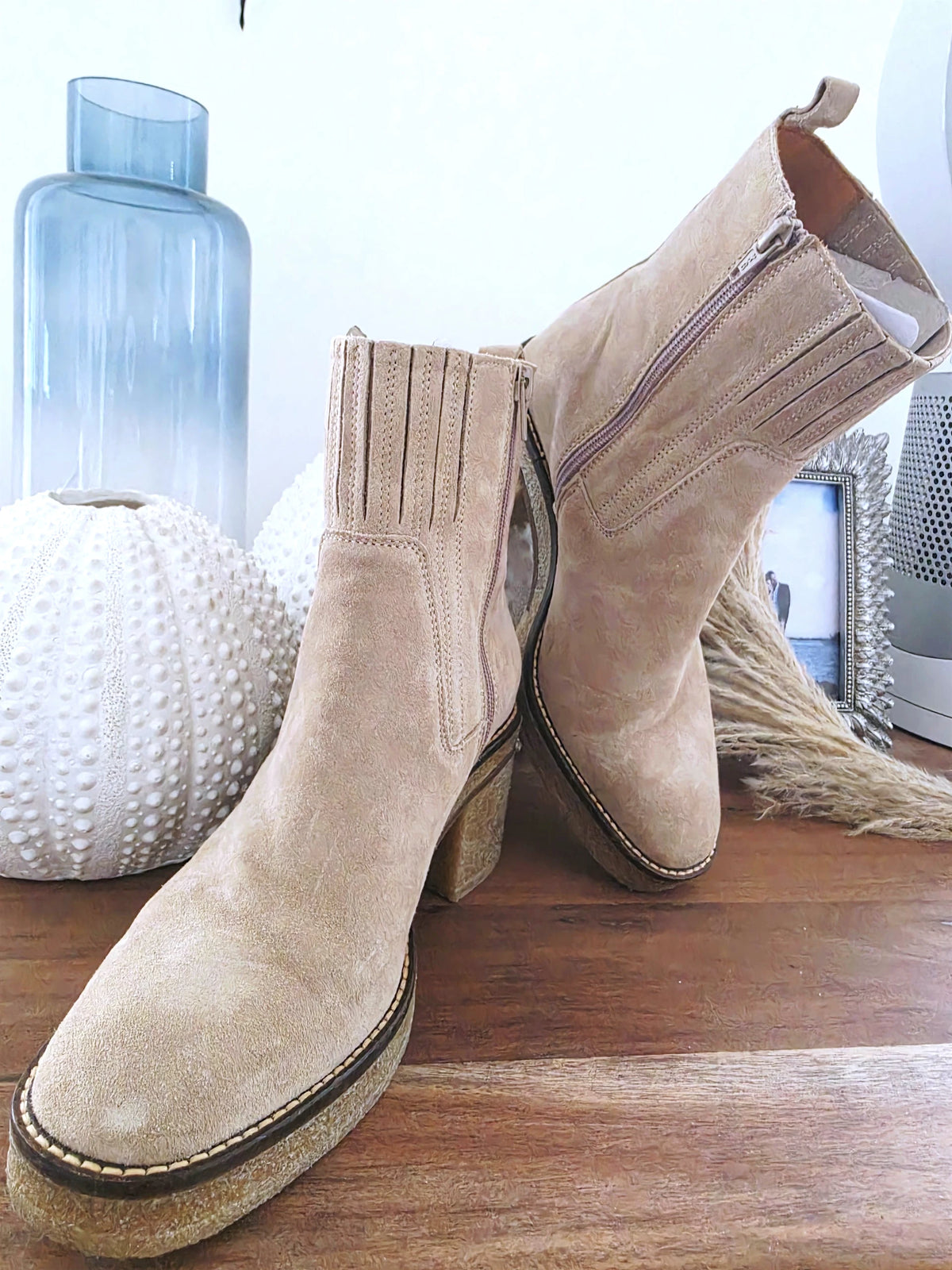 Bottines Janis beiges 100% cuir - 𝐌𝐚𝐫𝐢𝐧𝐚𝟒𝟒𝐟𝐚𝐦𝐢𝐥𝐲
