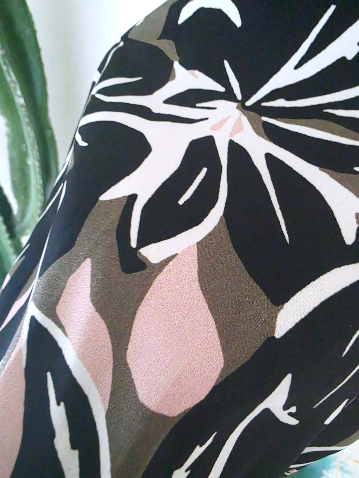 Robe kaki à imprimé camouflage - 𝐌𝐚𝐫𝐢𝐧𝐚𝟒𝟒𝐟𝐚𝐦𝐢𝐥𝐲