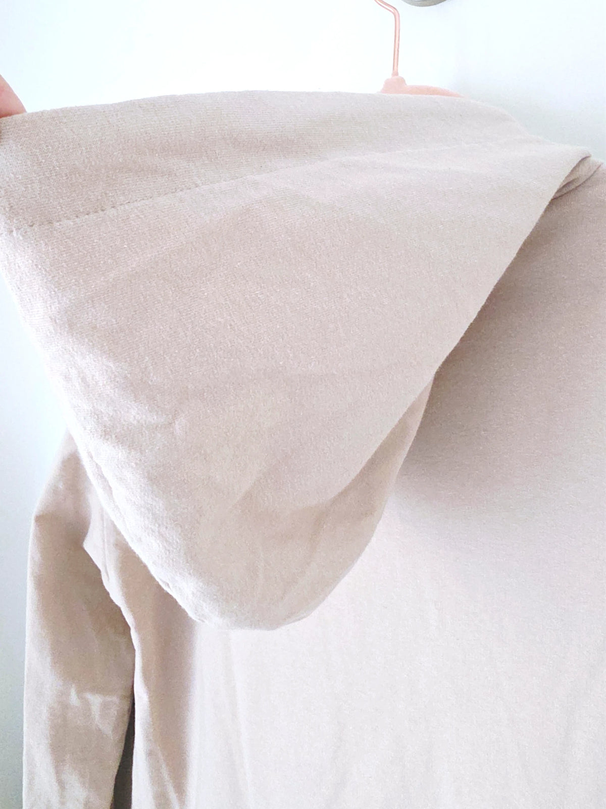 Robe beige à effet superposition