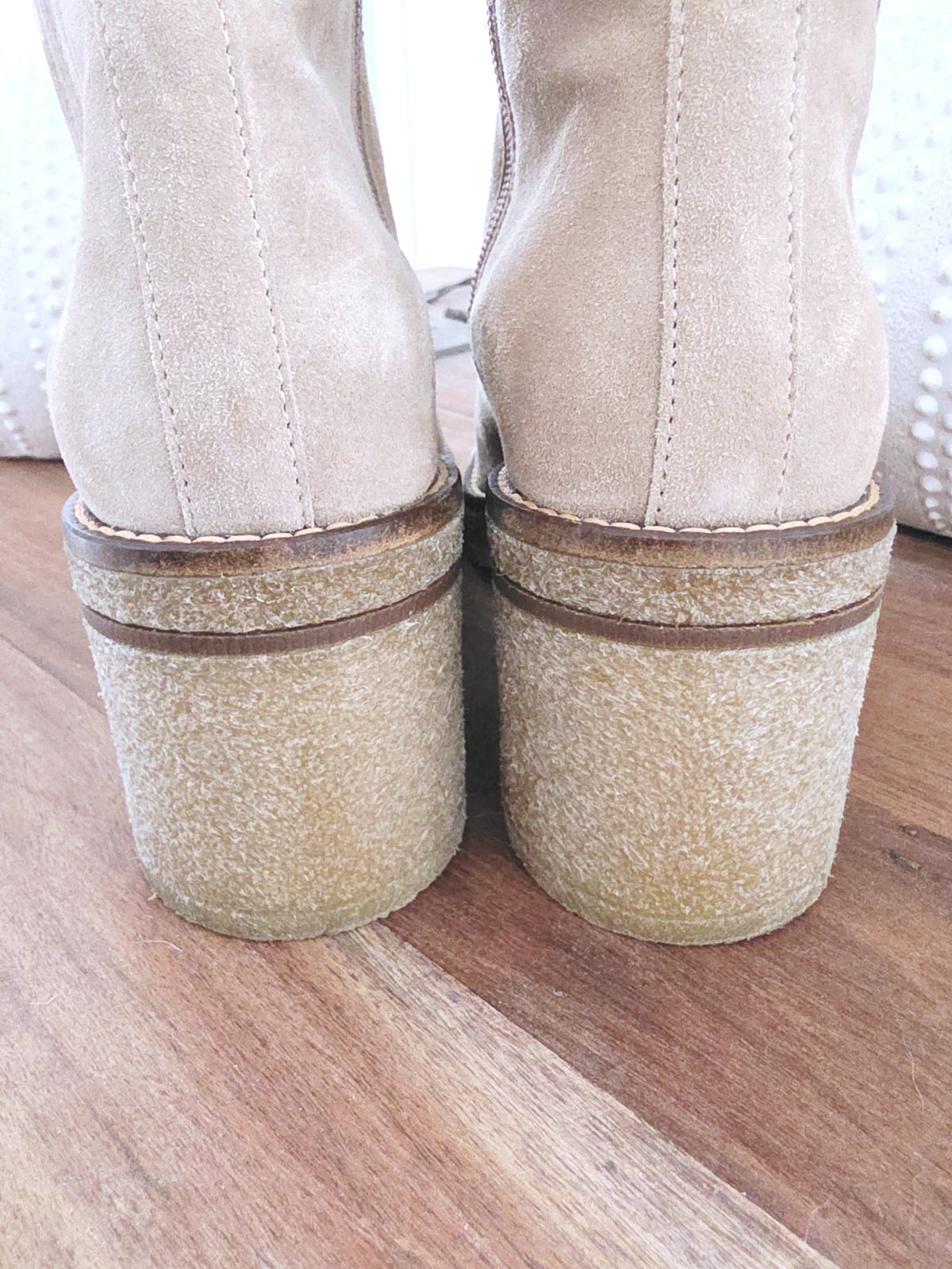 Bottines Janis beiges 100% cuir - 𝐌𝐚𝐫𝐢𝐧𝐚𝟒𝟒𝐟𝐚𝐦𝐢𝐥𝐲