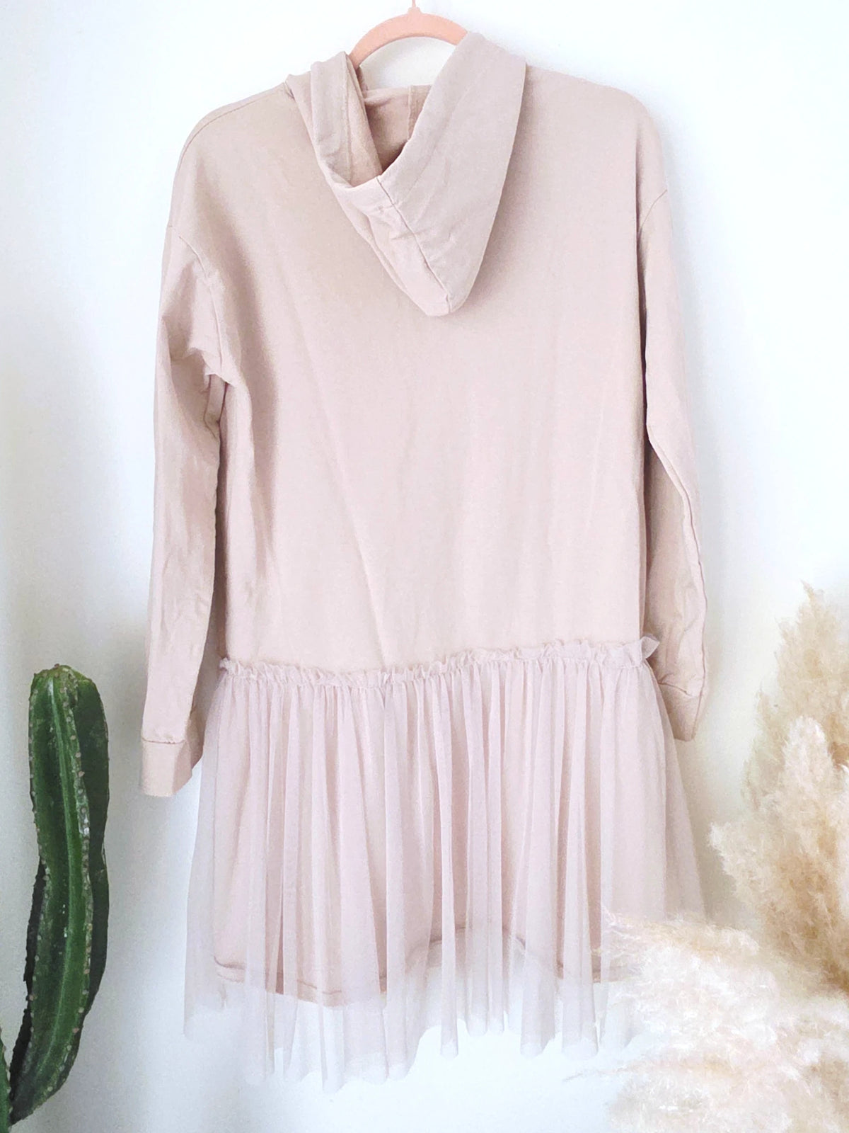 Robe beige à effet superposition
