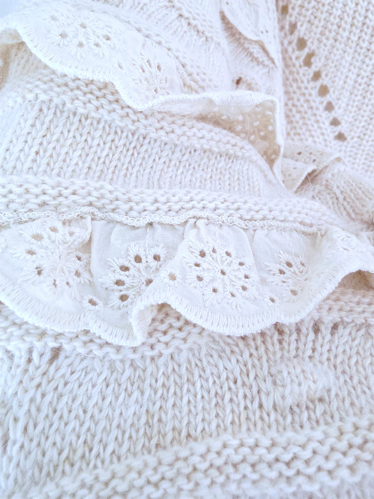Pull beige à maille chaude - 𝐌𝐚𝐫𝐢𝐧𝐚𝟒𝟒𝐟𝐚𝐦𝐢𝐥𝐲