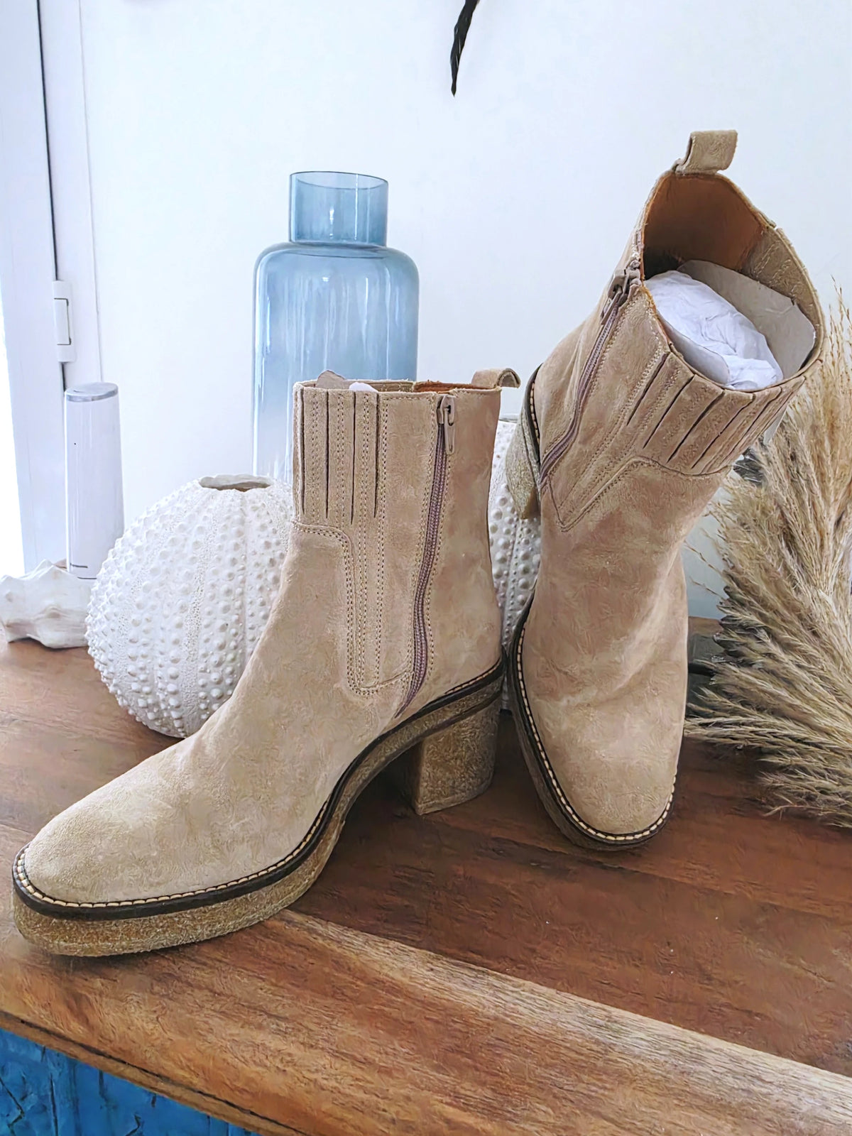 Bottines Janis beiges 100% cuir - 𝐌𝐚𝐫𝐢𝐧𝐚𝟒𝟒𝐟𝐚𝐦𝐢𝐥𝐲