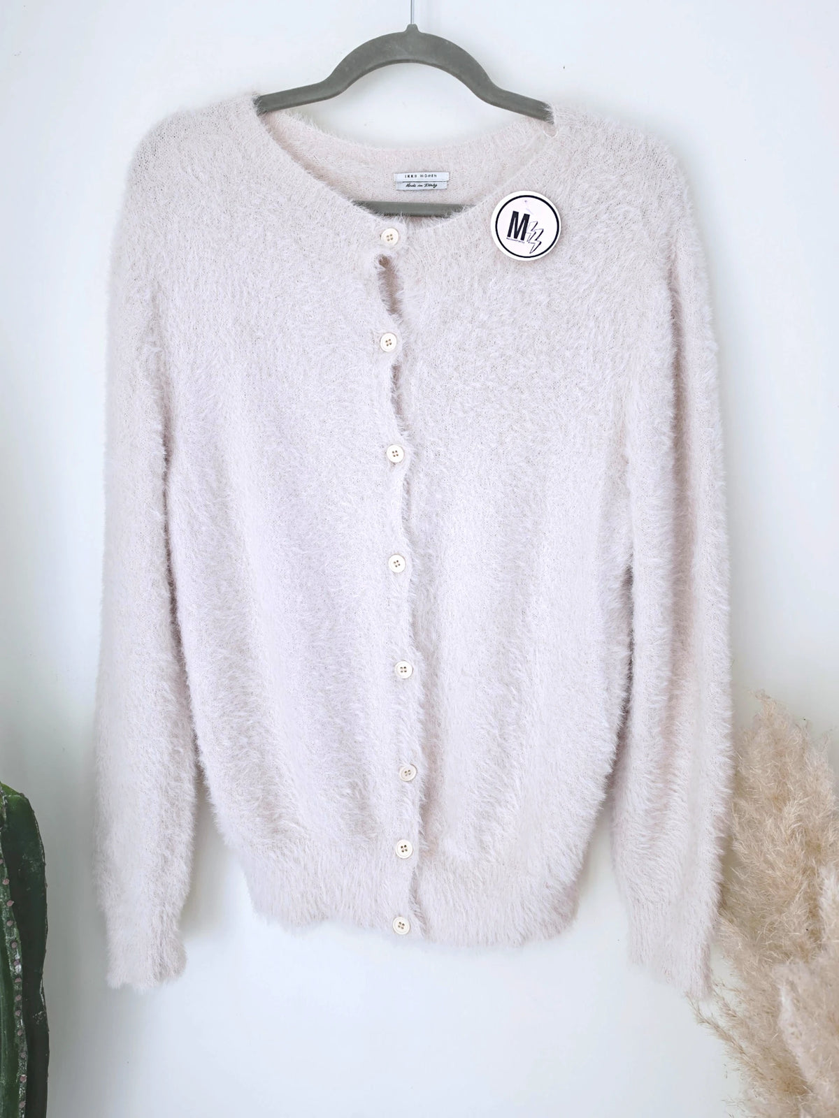 Cardigan piloupilou beige - 𝐌𝐚𝐫𝐢𝐧𝐚𝟒𝟒𝐟𝐚𝐦𝐢𝐥𝐲