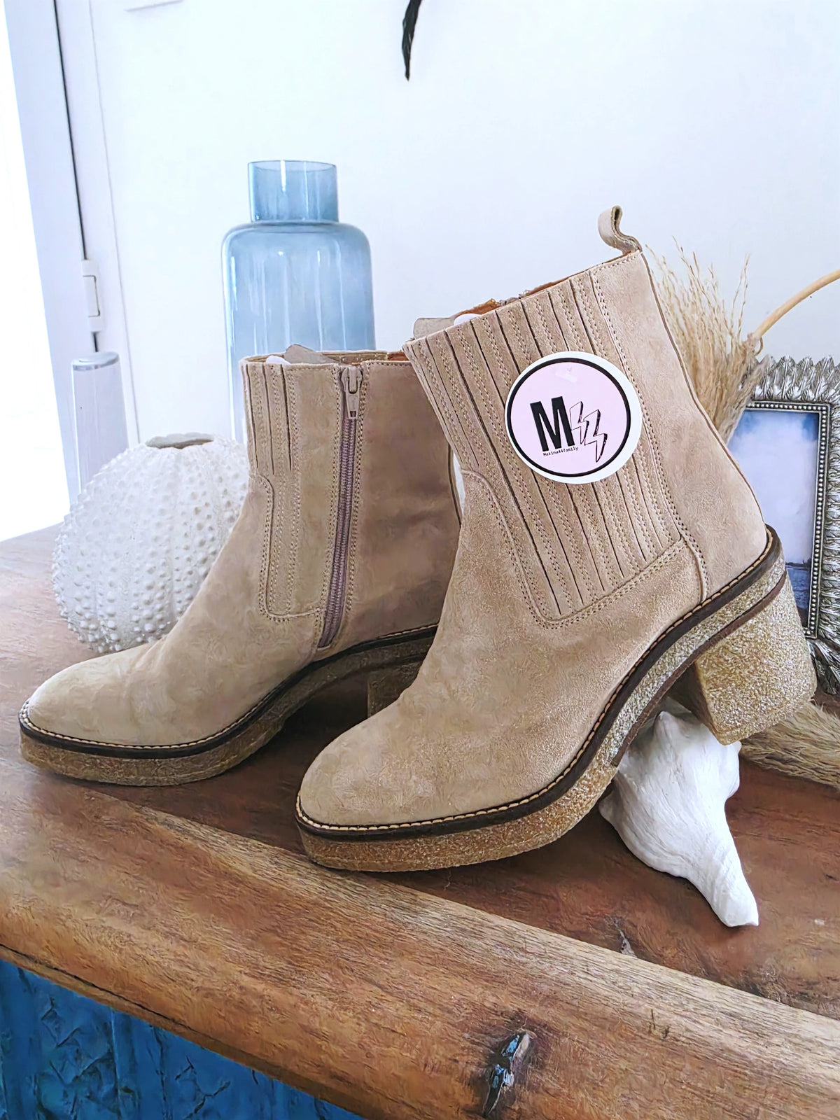 Bottines Janis beiges 100% cuir - 𝐌𝐚𝐫𝐢𝐧𝐚𝟒𝟒𝐟𝐚𝐦𝐢𝐥𝐲