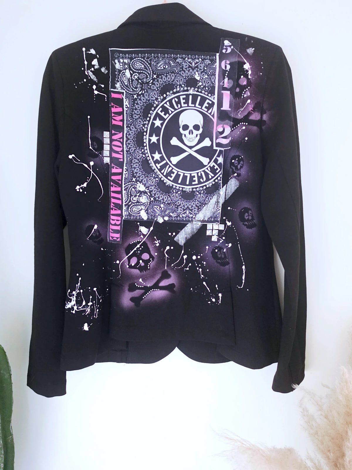 Veste cintrée création  / pièce unique - 𝐌𝐚𝐫𝐢𝐧𝐚𝟒𝟒𝐟𝐚𝐦𝐢𝐥𝐲
