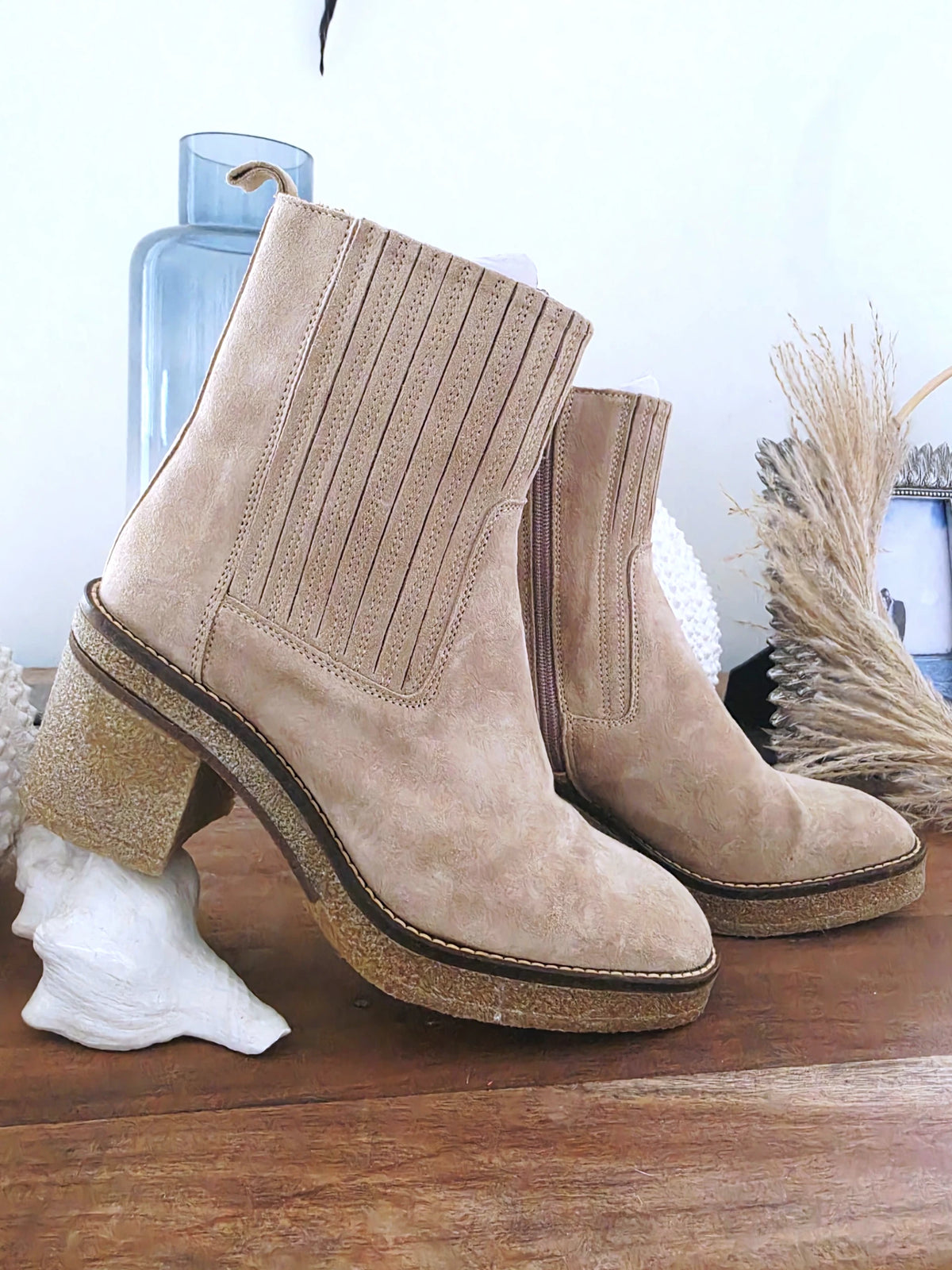 Bottines Janis beiges 100% cuir - 𝐌𝐚𝐫𝐢𝐧𝐚𝟒𝟒𝐟𝐚𝐦𝐢𝐥𝐲
