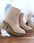 Bottines Janis beiges 100% cuir - 𝐌𝐚𝐫𝐢𝐧𝐚𝟒𝟒𝐟𝐚𝐦𝐢𝐥𝐲