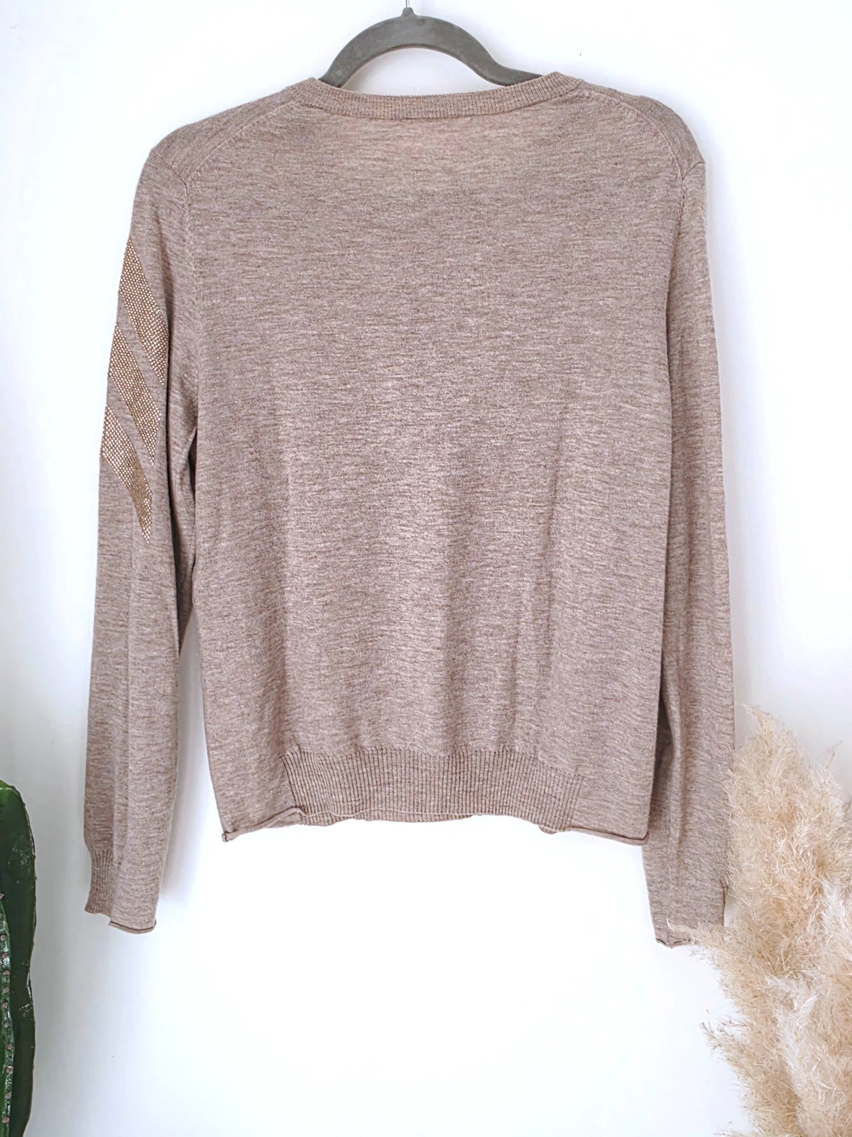 Pull beige chiné à maille fine et chaude