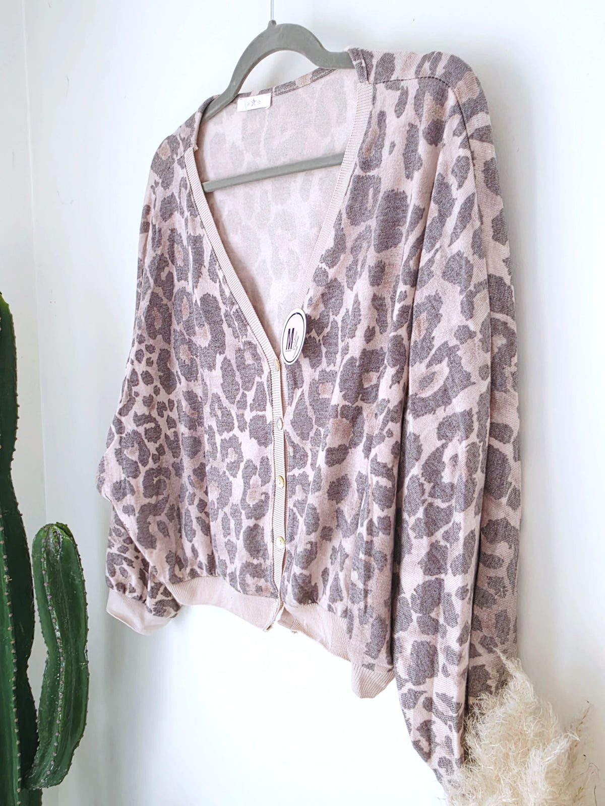 Cardigan à imprimé léopard double sens - 𝐌𝐚𝐫𝐢𝐧𝐚𝟒𝟒𝐟𝐚𝐦𝐢𝐥𝐲