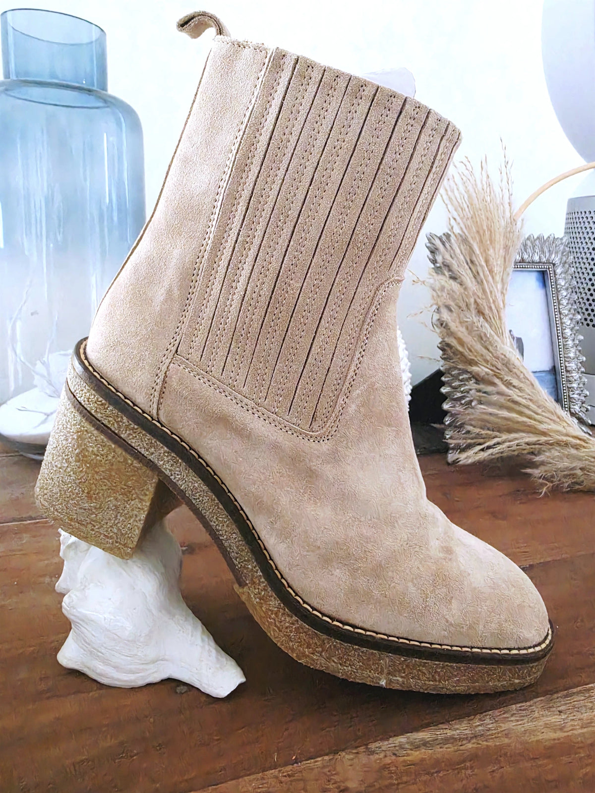 Bottines Janis beiges 100% cuir - 𝐌𝐚𝐫𝐢𝐧𝐚𝟒𝟒𝐟𝐚𝐦𝐢𝐥𝐲