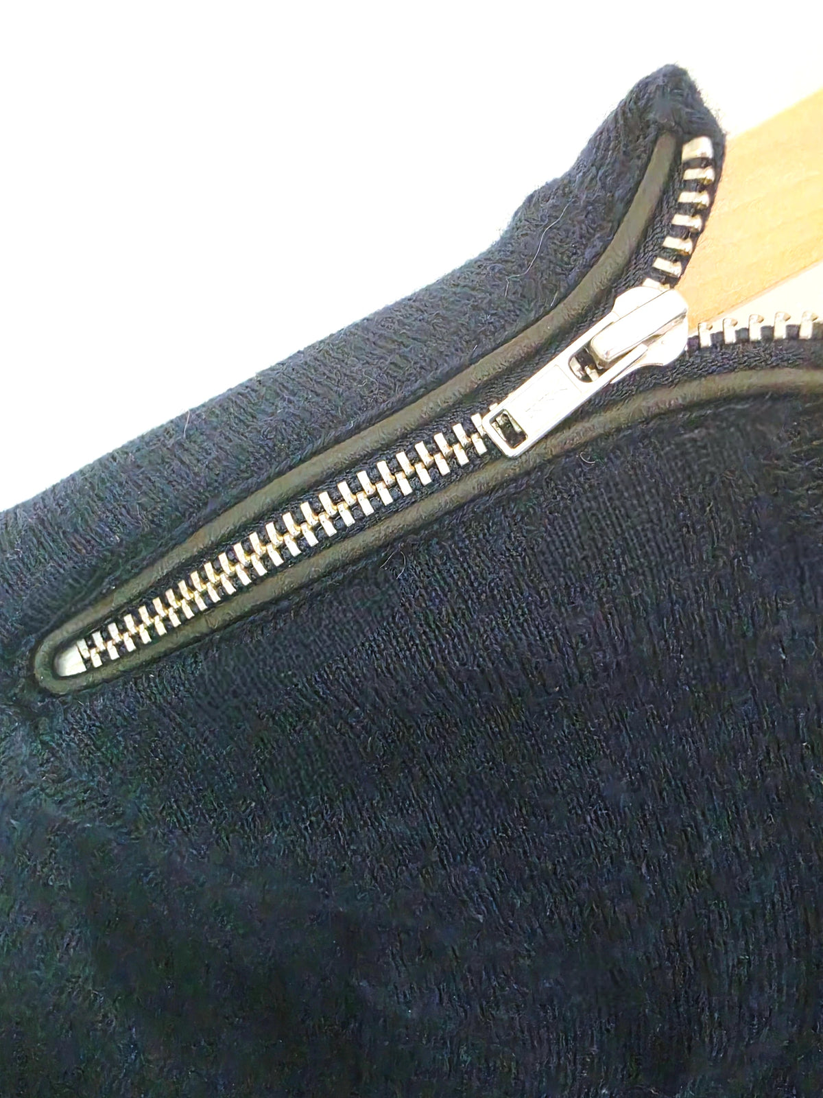 Pull bleu marine à poche léopard - 𝐌𝐚𝐫𝐢𝐧𝐚𝟒𝟒𝐟𝐚𝐦𝐢𝐥𝐲