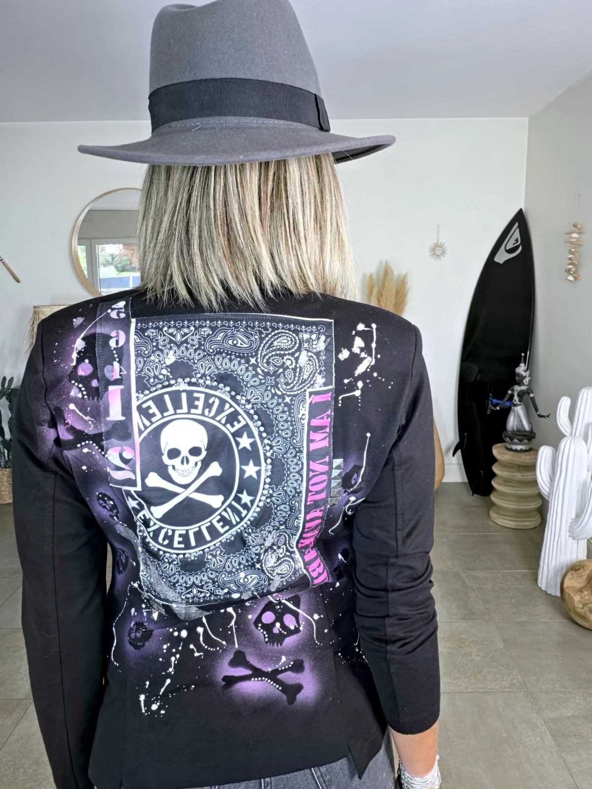 Veste cintrée création  / pièce unique - 𝐌𝐚𝐫𝐢𝐧𝐚𝟒𝟒𝐟𝐚𝐦𝐢𝐥𝐲