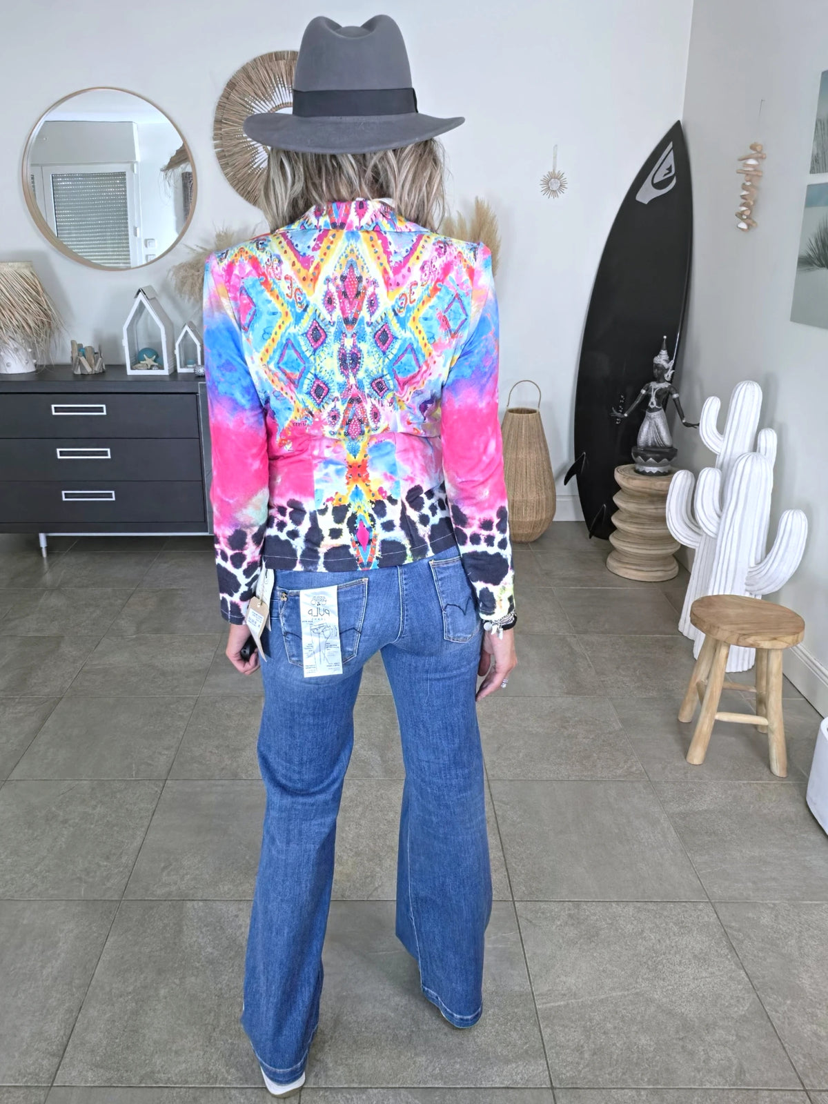 Veste cintrée à imprimé éthnique fluo