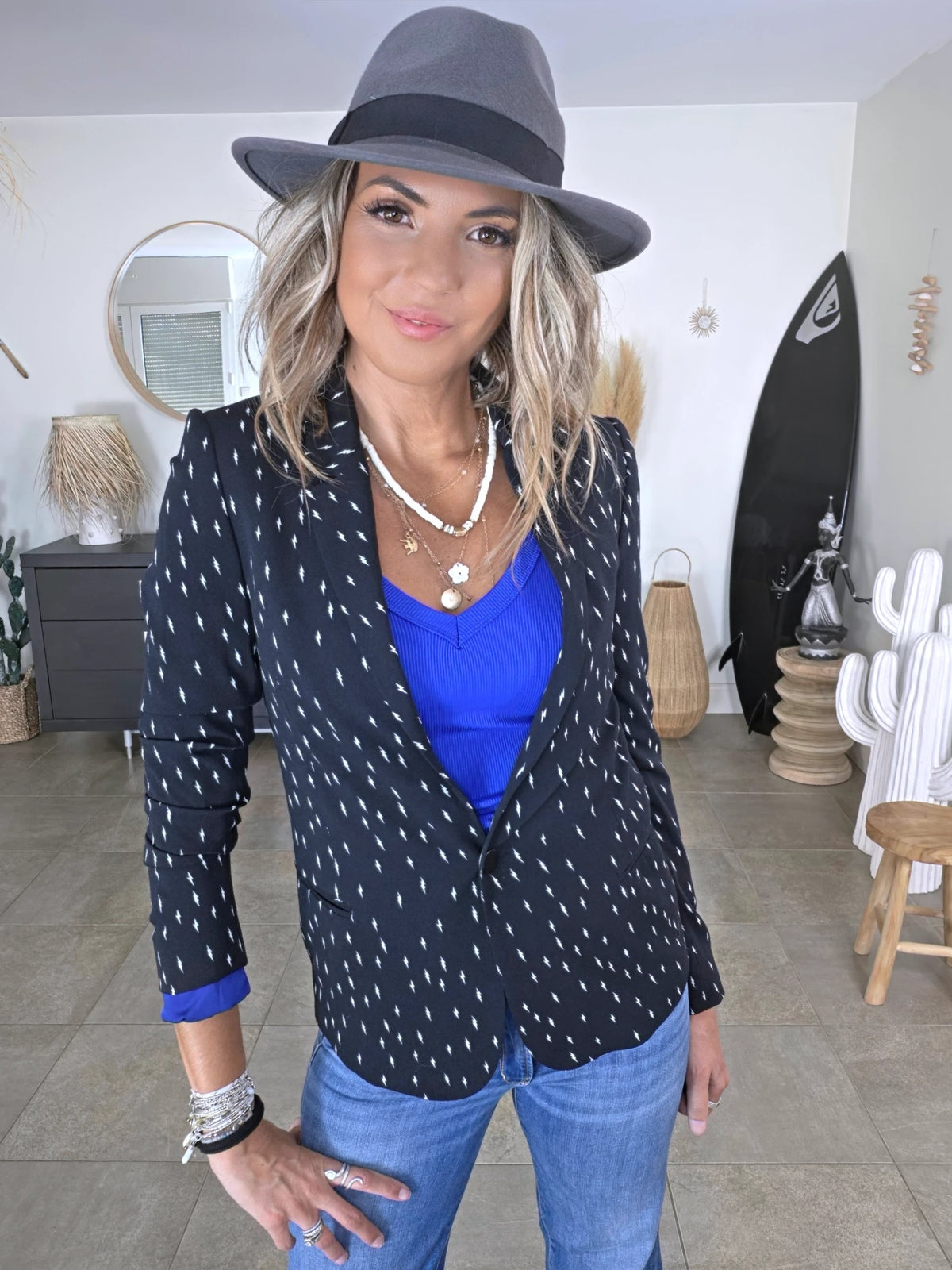 Veste noire à imprimé éclair blanc